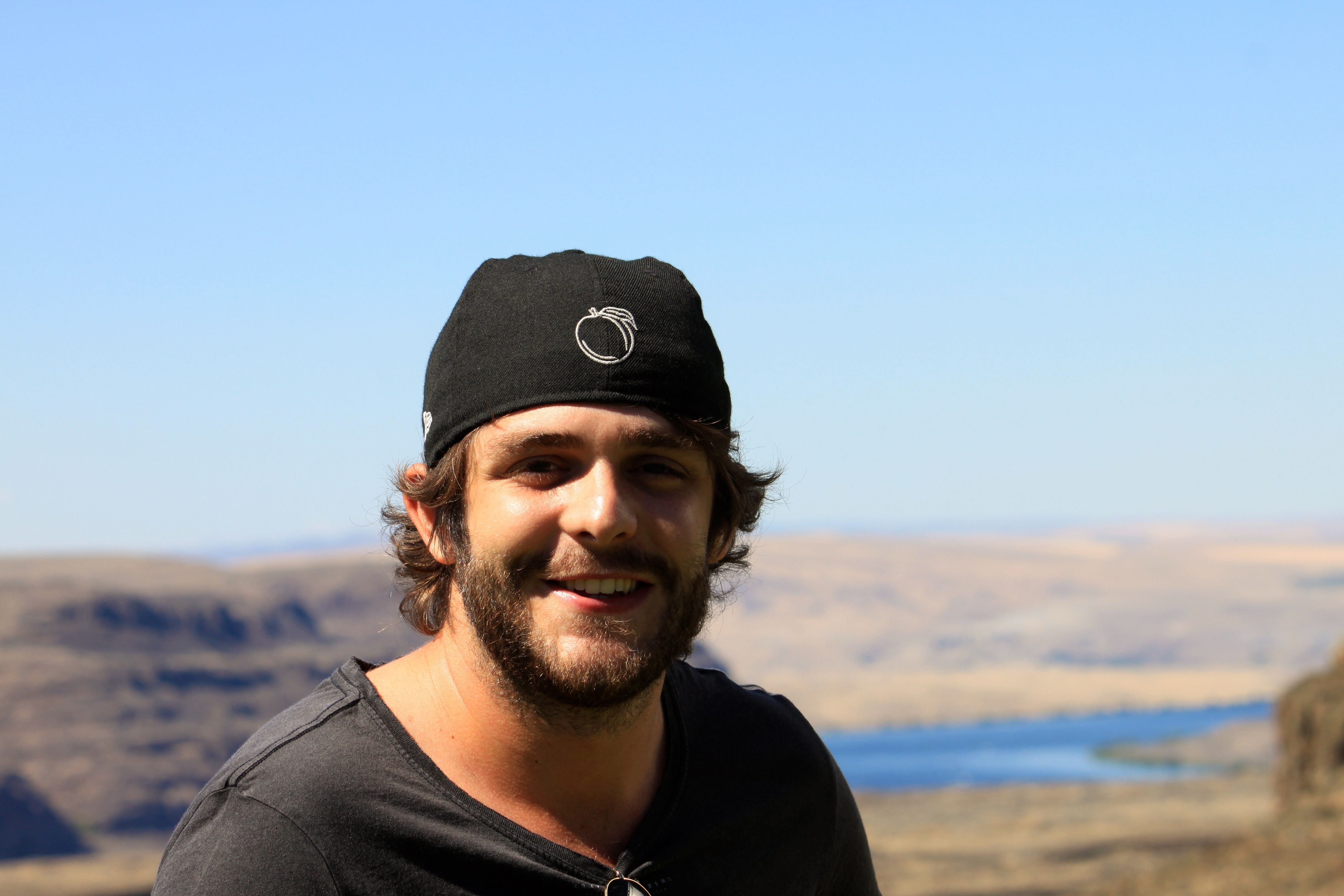 Thomas Rhett Computer Wallpapers - Wallpaper Cave