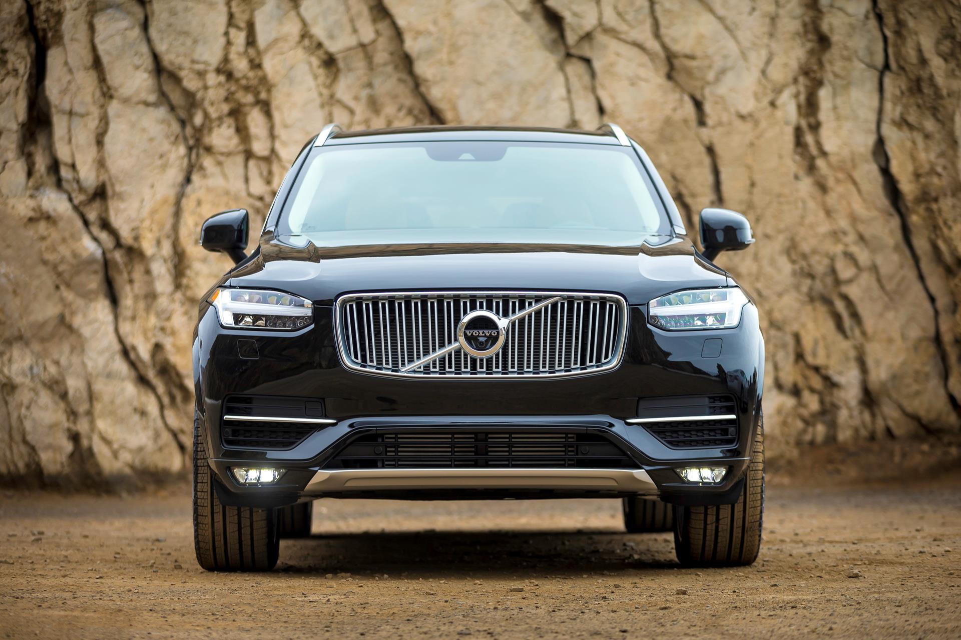 Volvo XC90 News and Information