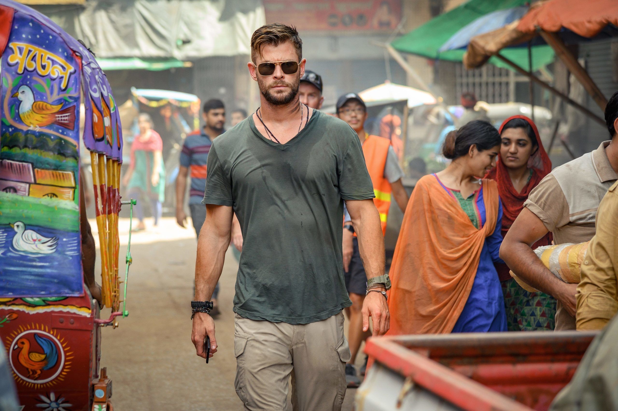 Chris Hemsworth in Extraction Wallpaper, HD Movies 4K Wallpaper