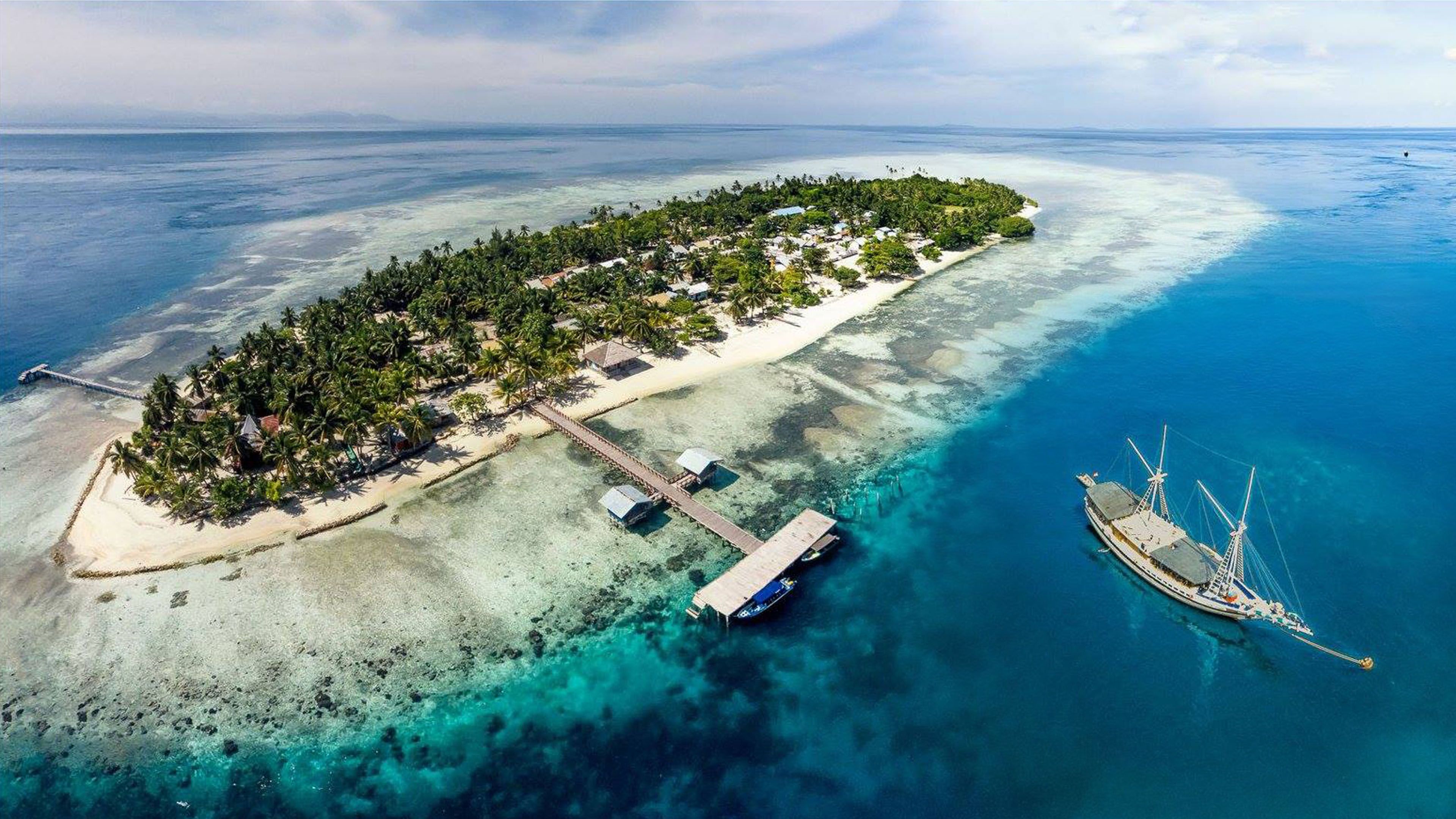 Arborek Island Picture of Raja Ampat Province West Papua Indonesia