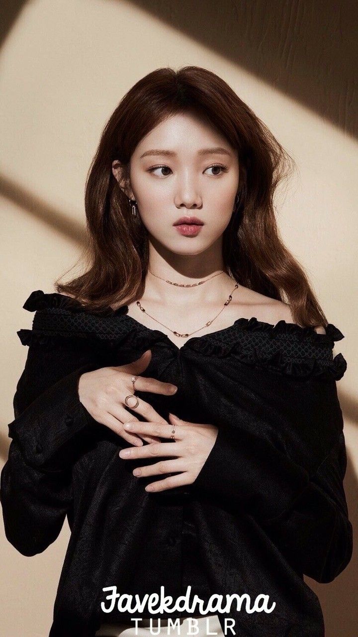 Lee sung kyung. Lee sung kyung, Lee sung