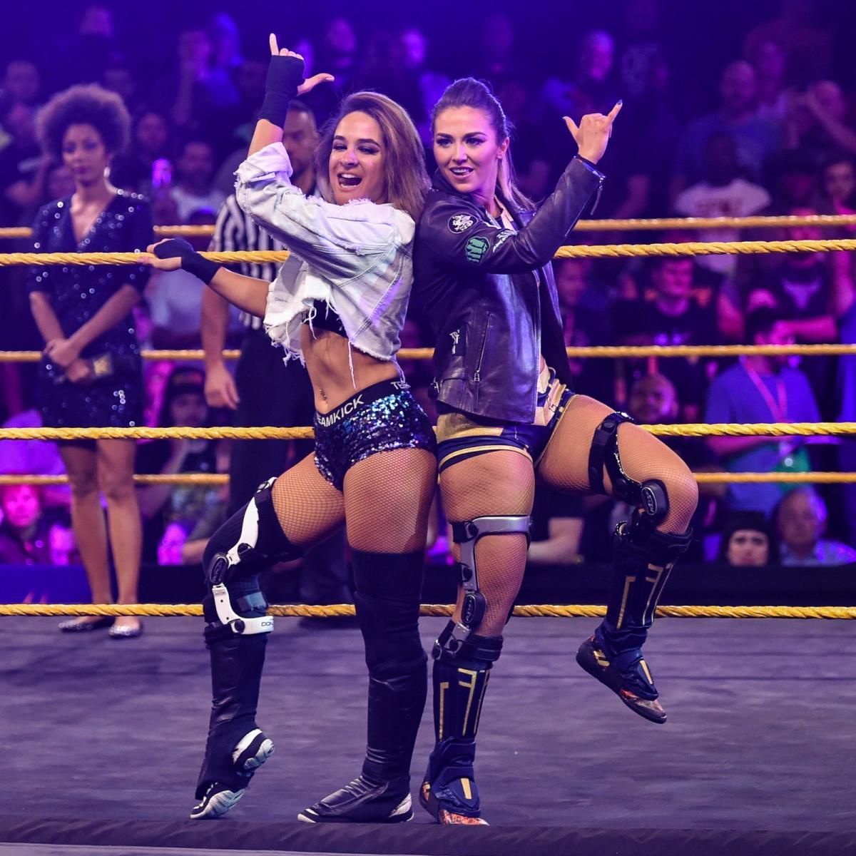Photos: Dakota Kai & Tegan Nox step into the ring against Marina Shafir & Jessamyn Duke. Female wrestlers, Women's wrestling, Street fights