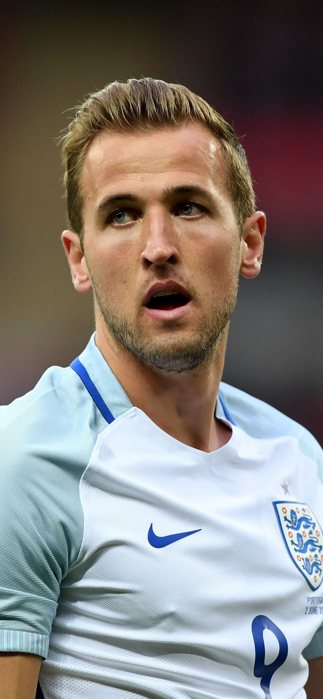 Download 1125x2436 wallpaper harry kane, sports, football player