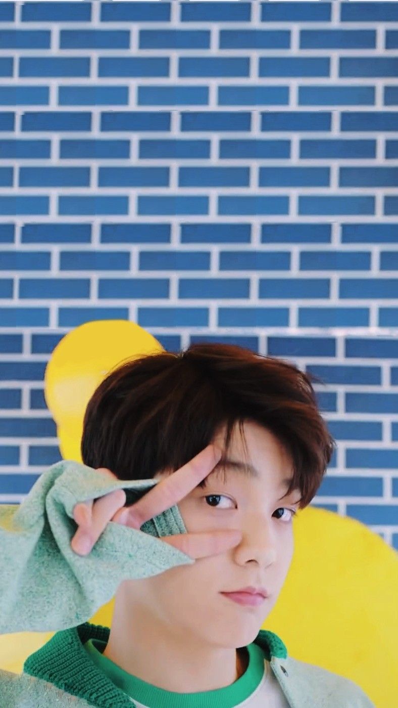 Soobin TXT Wallpaper