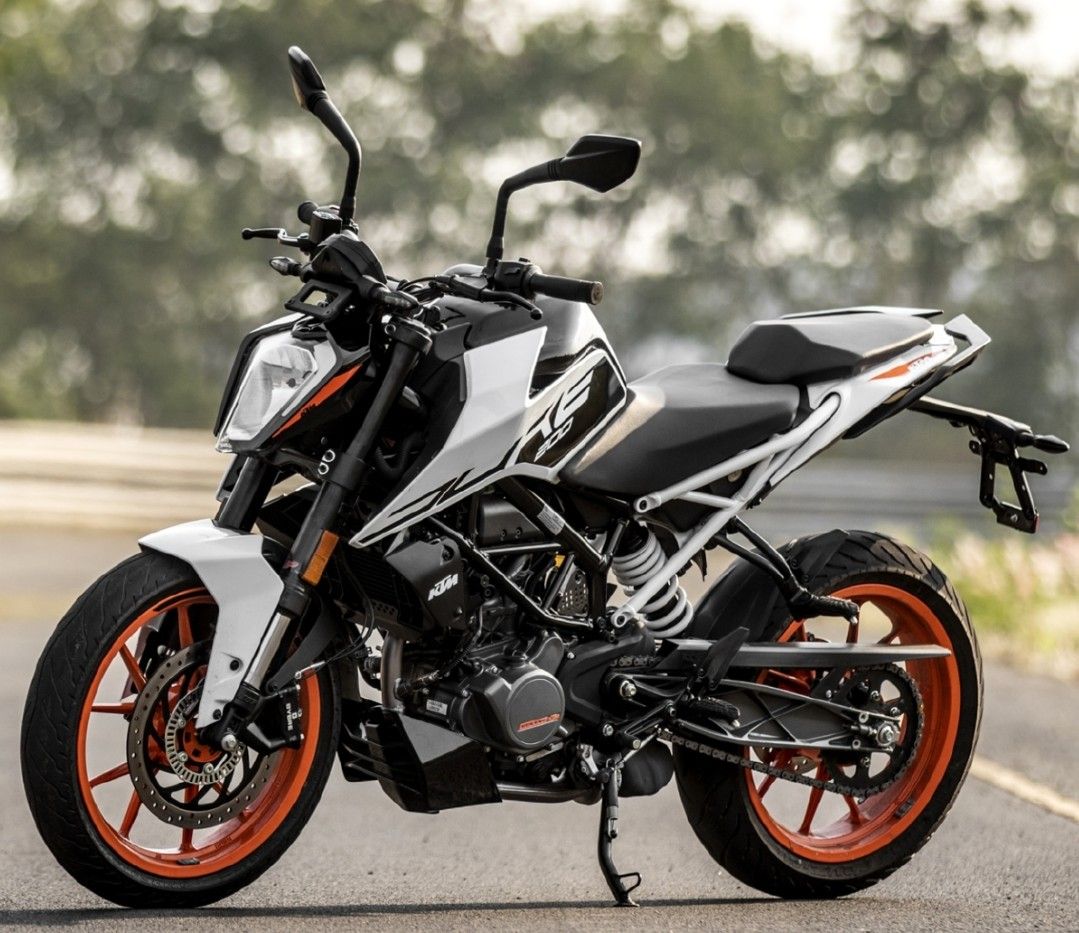 BS6 KTM Duke And RC Series Launched Price, Specs, & Colors