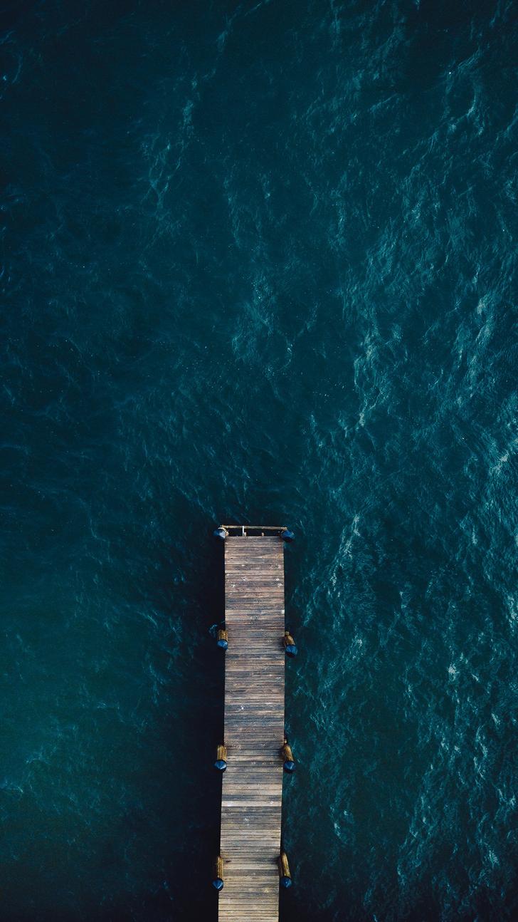 High Class Wallpaper (4k)