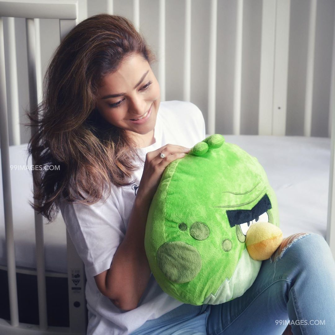 Nisha Agarwal Beautiful HD Photo & Mobile Wallpaper HD