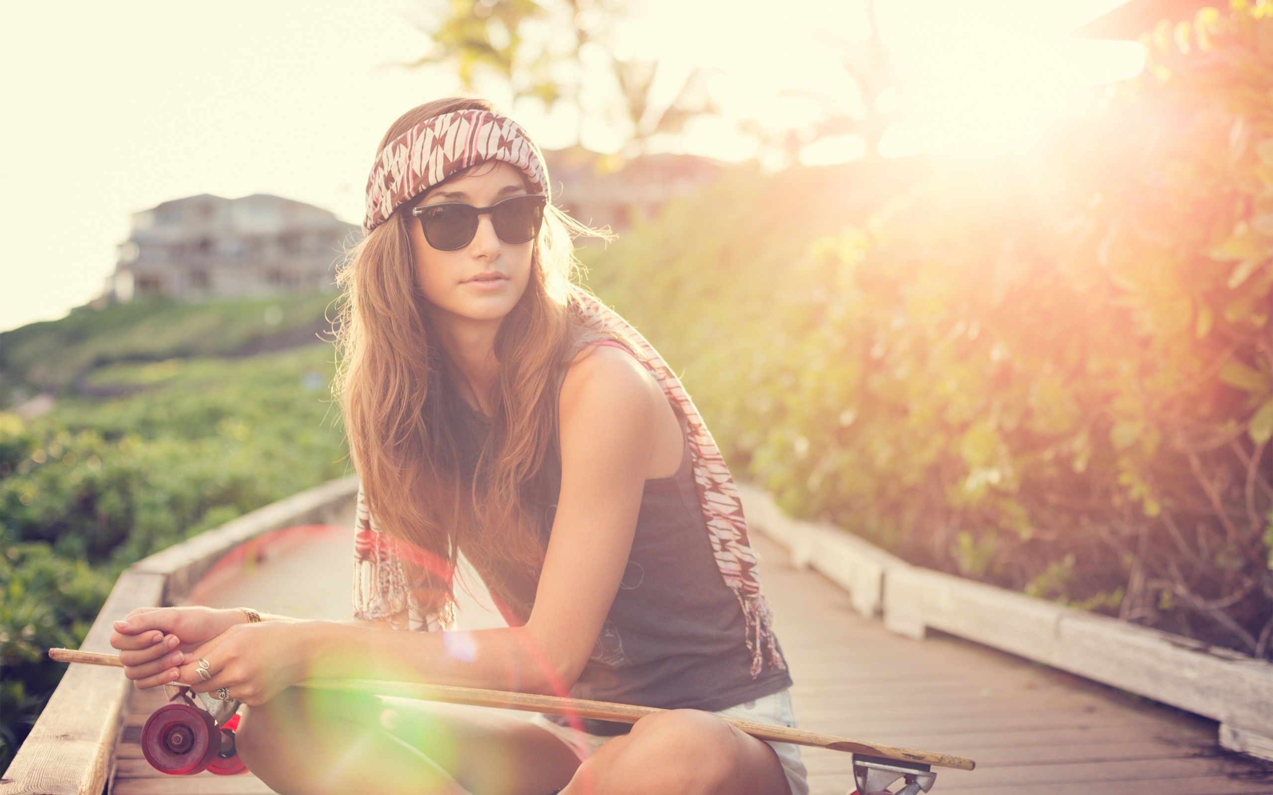 skateboard, Women, Women Outdoors, Bandanas, Sunlight, Sunglasses