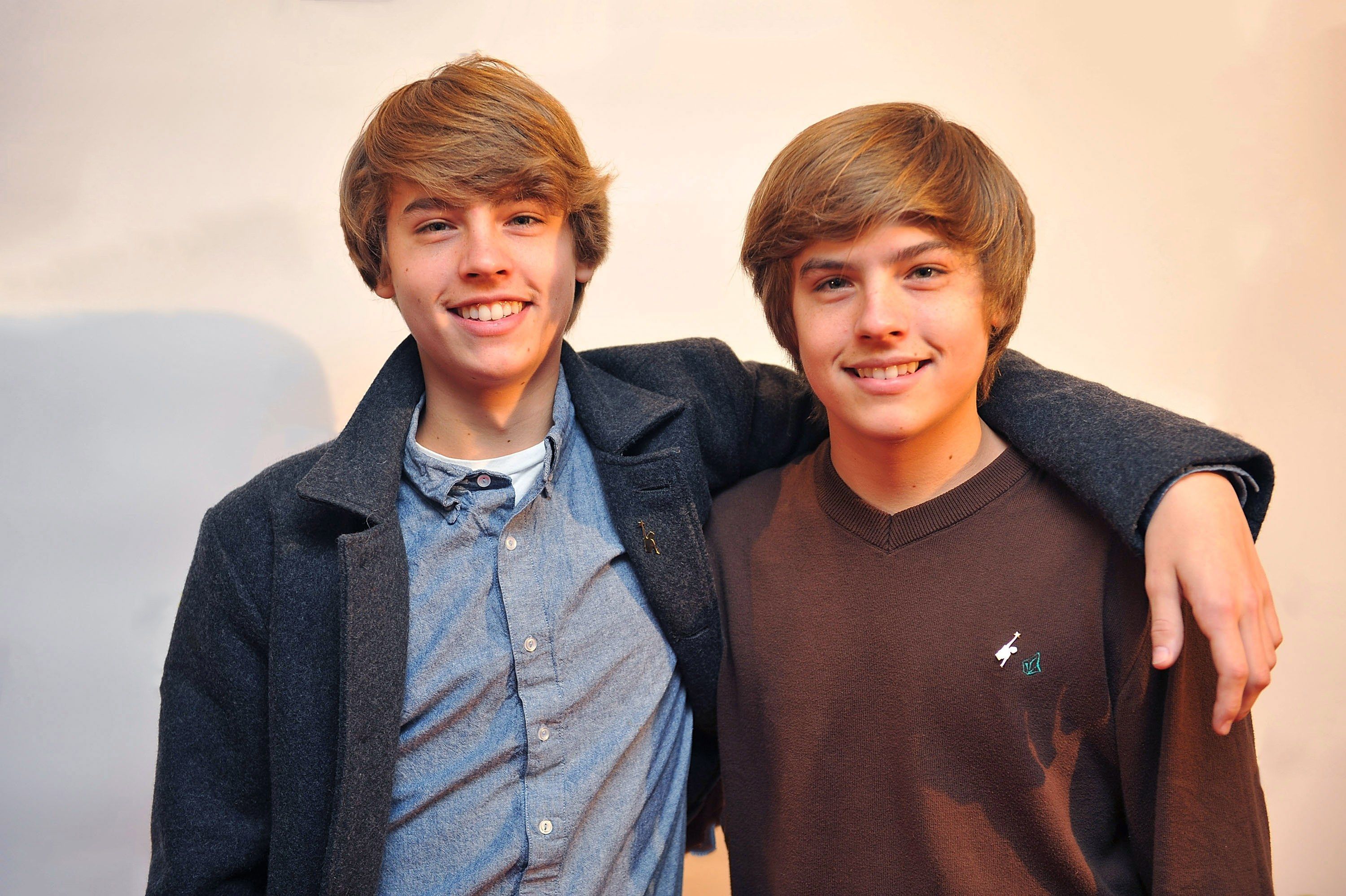 Dylan And Cole Sprouse 2011 Wallpaper & Background