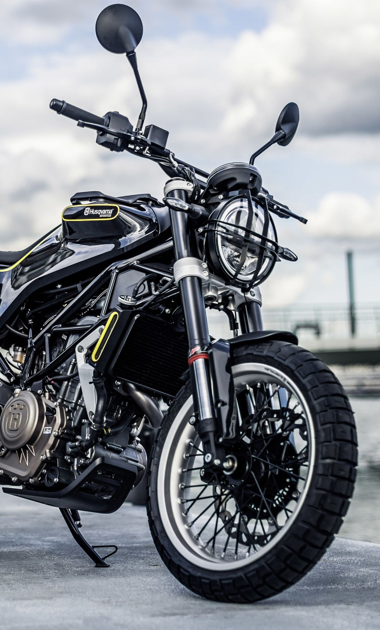 Husqvarna Svartpilen 401 2017 iPhone HD 4k Wallpaper