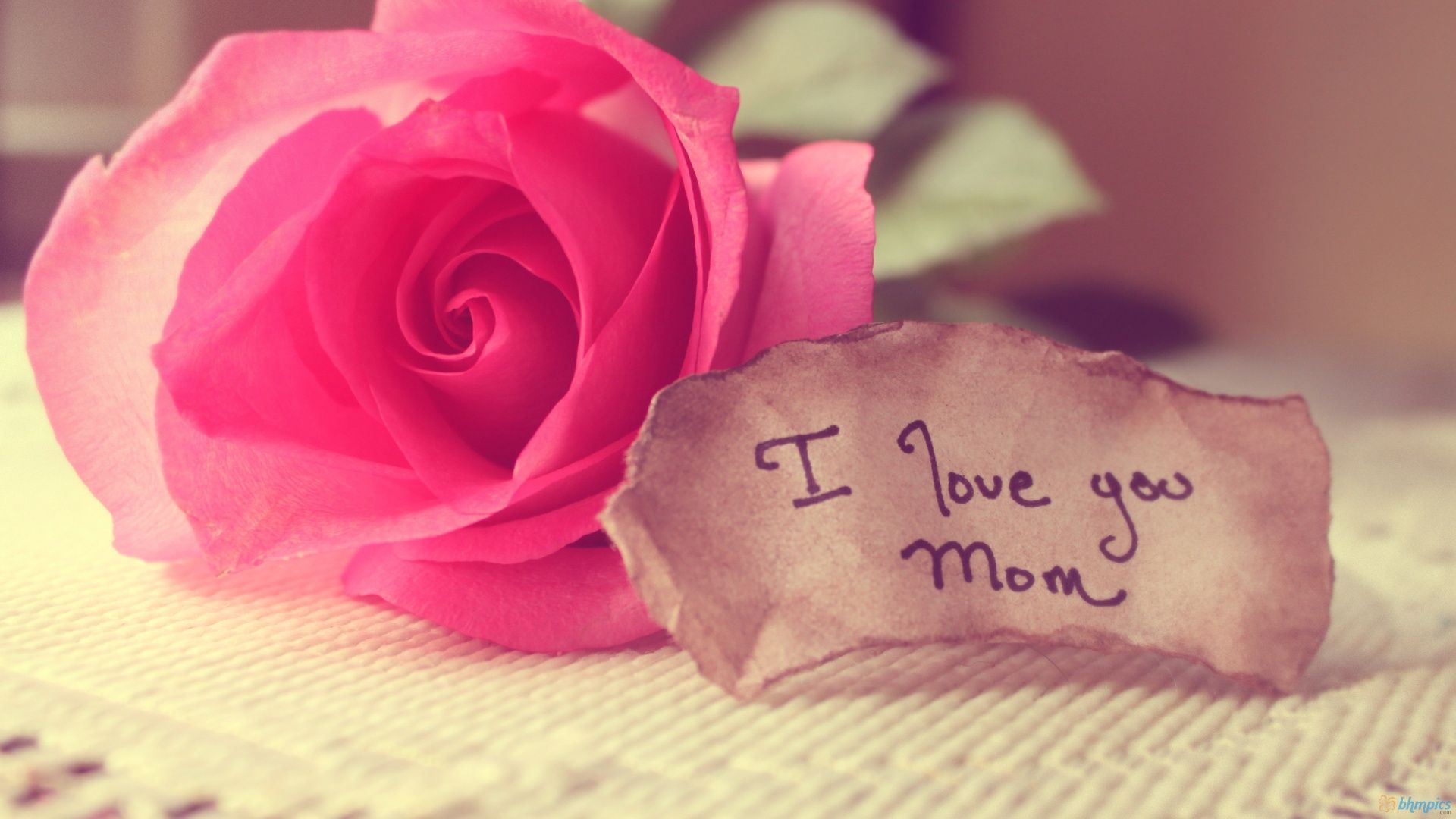 Mother's Day I Love You Mom Exclusive HD Wallpaper. Happy