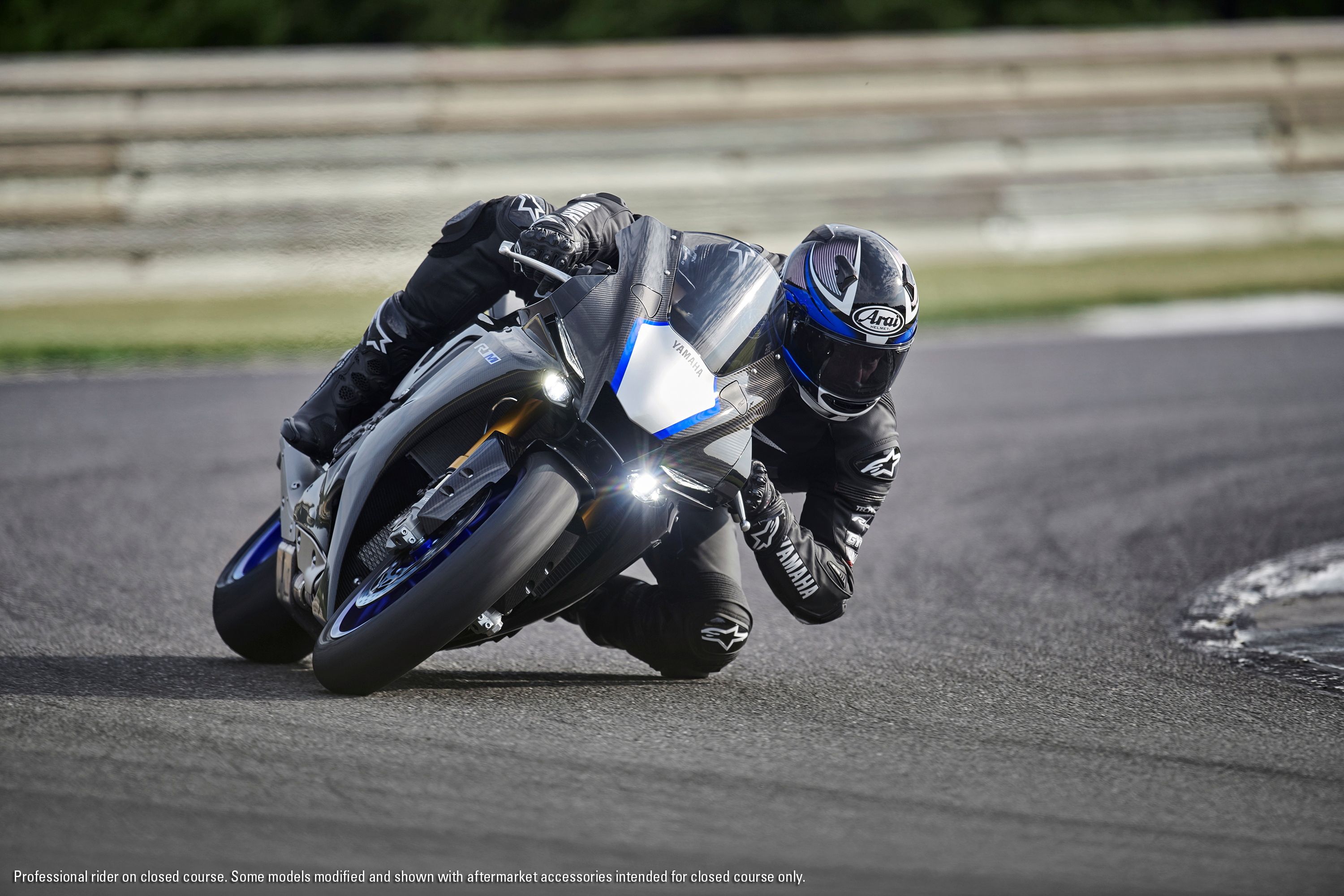 Yamaha YZF R1 / R1M Picture, Photo, Wallpaper