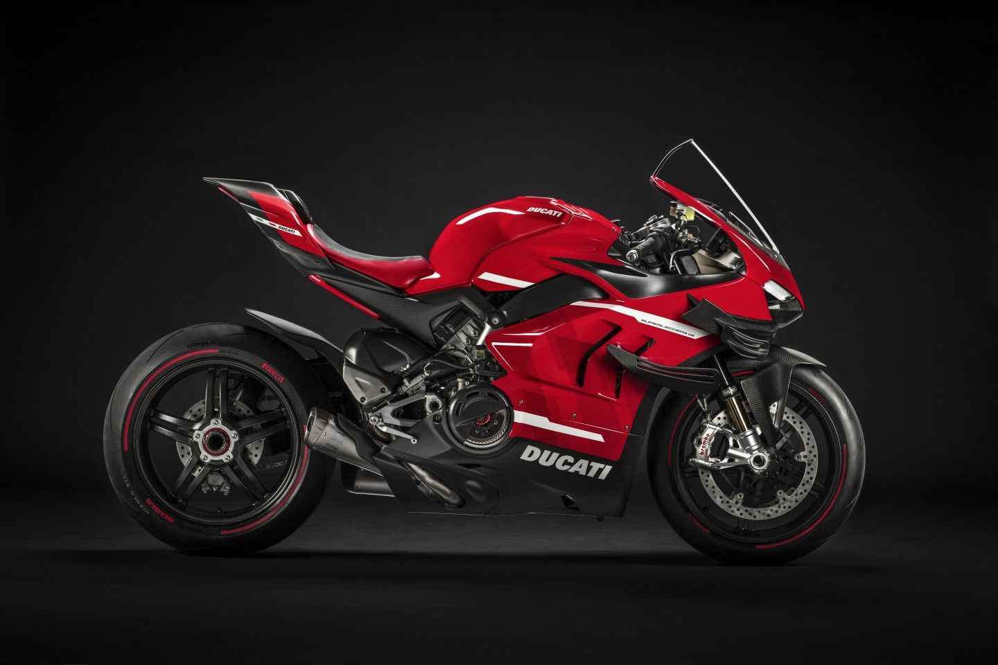 Ducati's Wild, Winged Superleggera V4 Is A Power To Weight Juggernaut