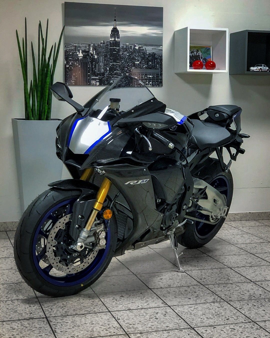 Yamaha YZF R1M 2020. Motos Esportivas, Motos, Esportes