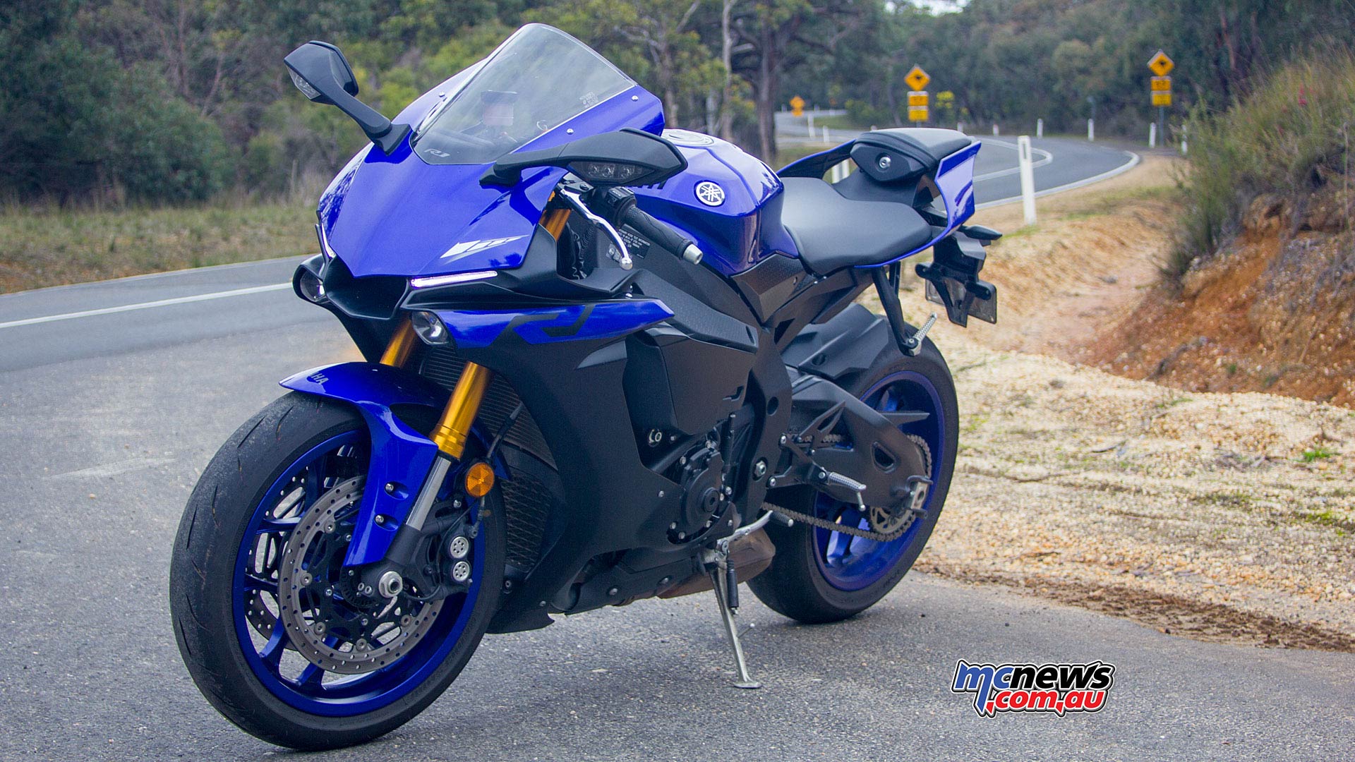 Yamaha YZF R1 Review