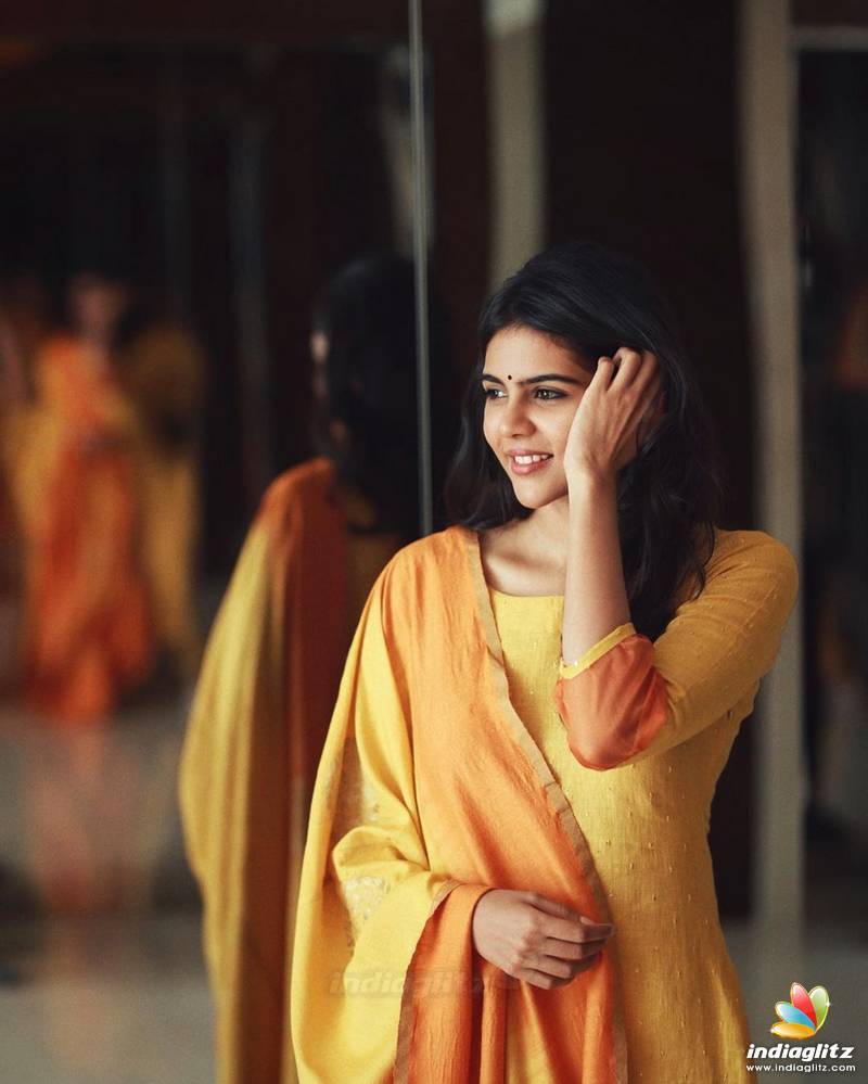 Kalyani Priyadarshan Photo Actress photo, image, gallery, stills and clips