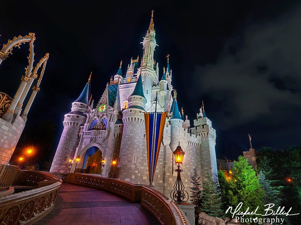 September 2017 Cinderella Castle Wallpaper
