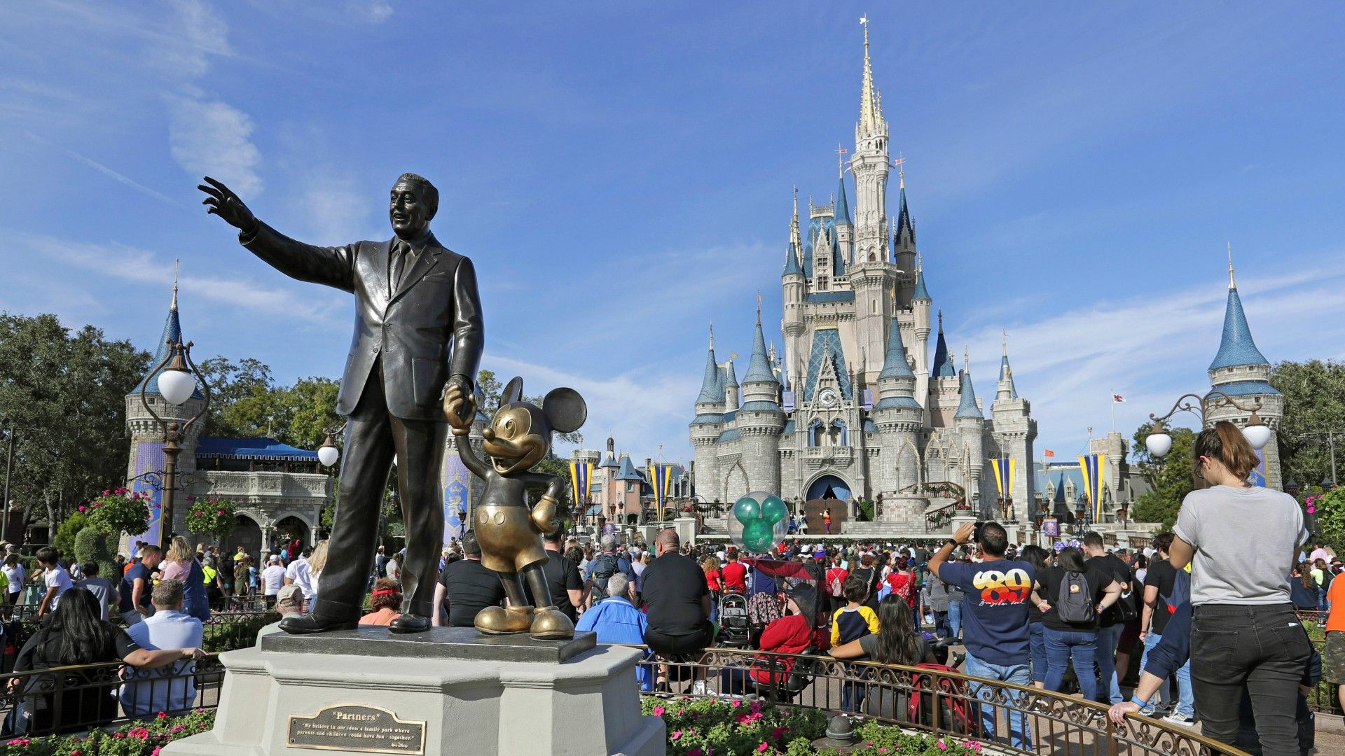 Disney World plans 'royal makeover' for Cinderella Castle