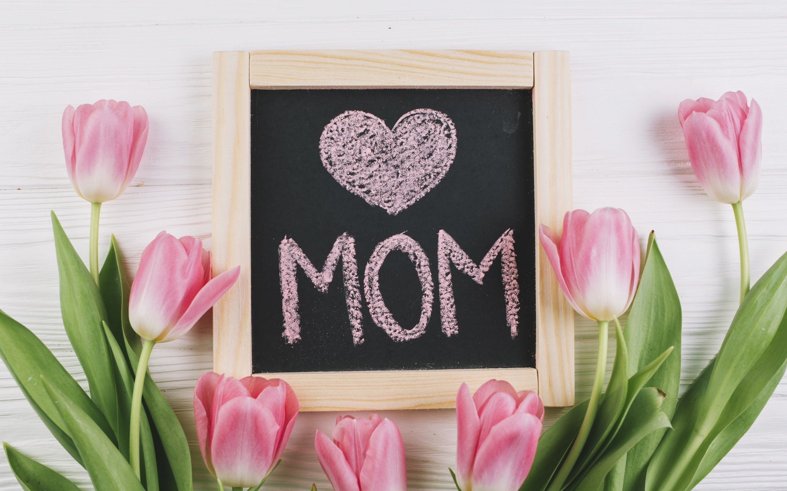 Download 2560x1600 Mother's Day, Flowers, Tulips Wallpaper