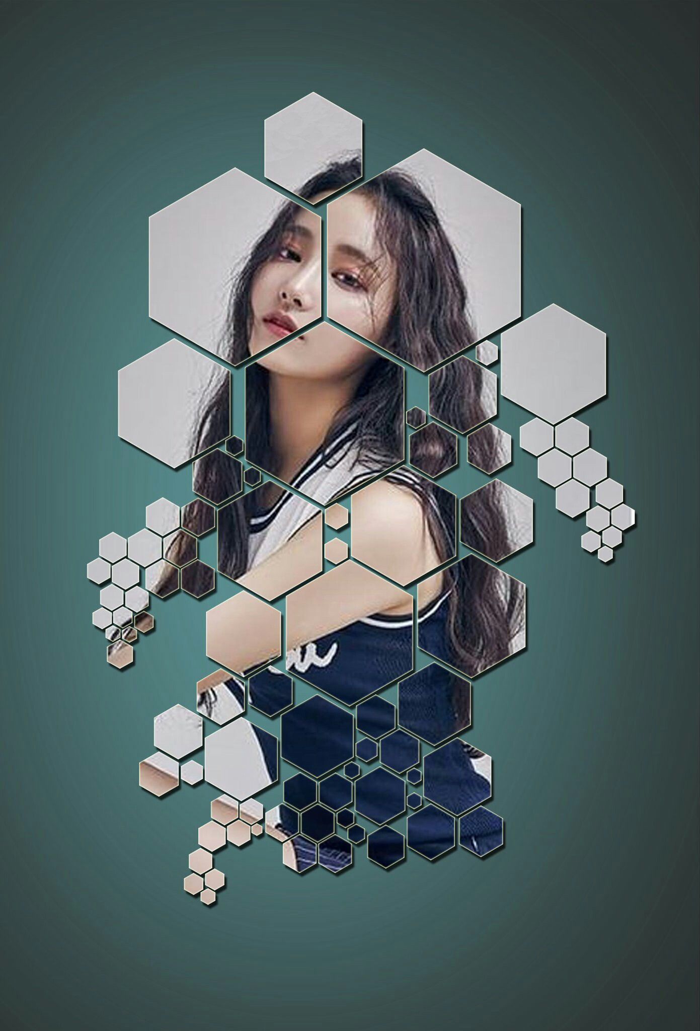 Momoland Hyebin Yeonwoo Jane Taeha Nayun Daisy JooE Ahin Nancy