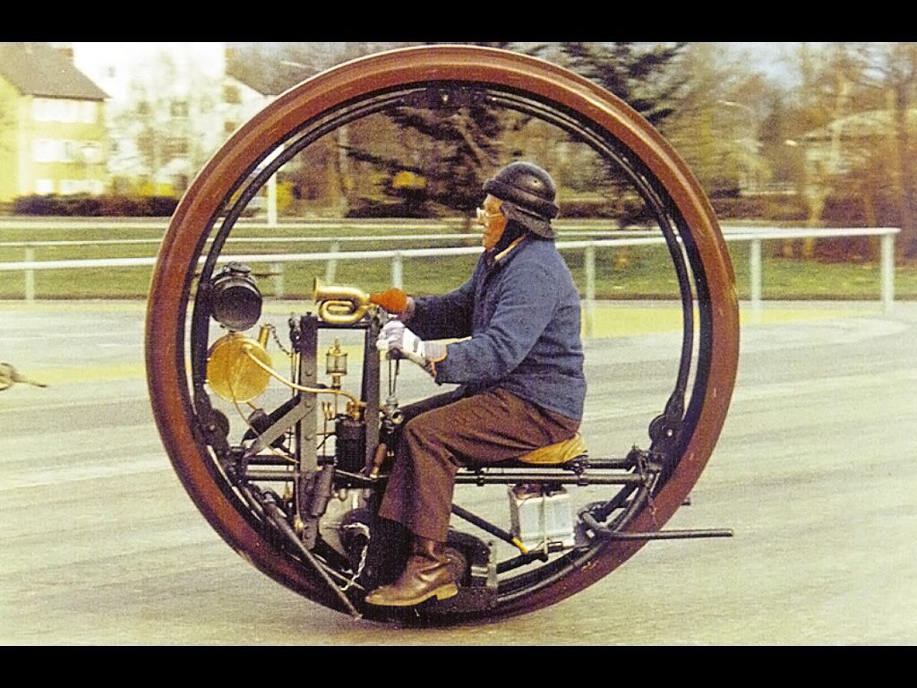 Edison Puton Monowheel. Car