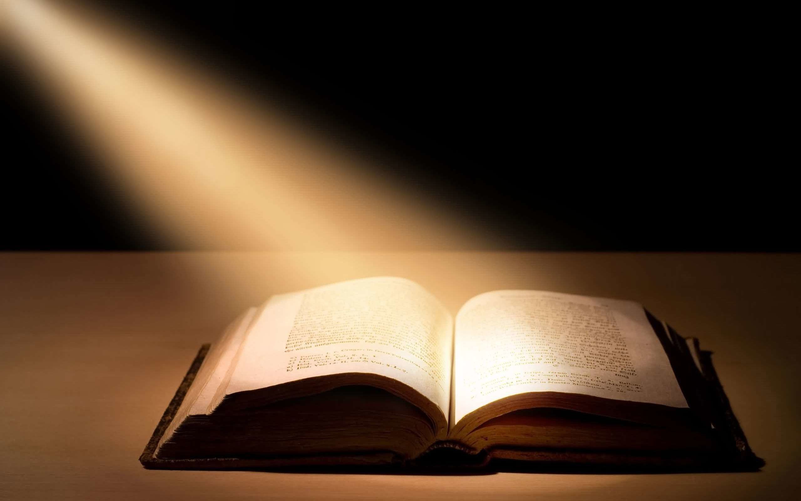 Holy Bible Wallpaper