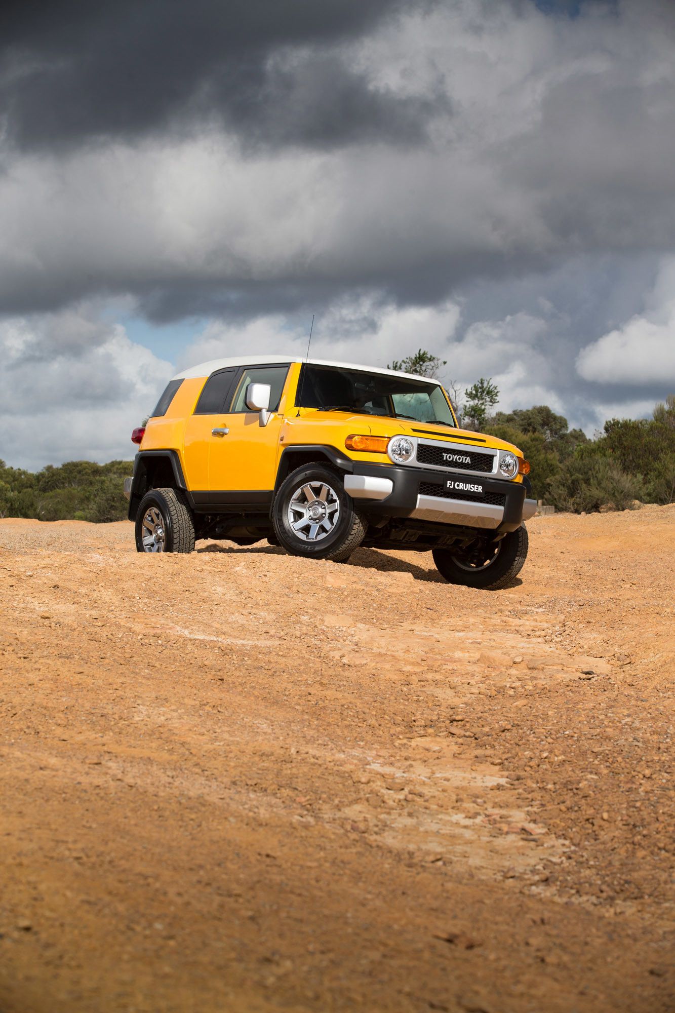 Toyota Land Cruiser Wallpaper