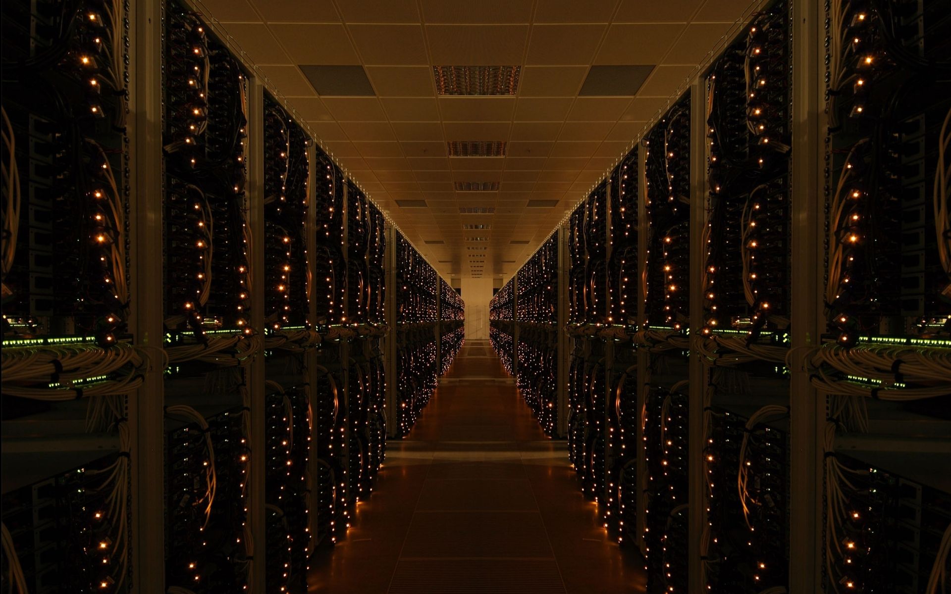 server, Physical, Computer, Hardware, System, Host, Network, Dark