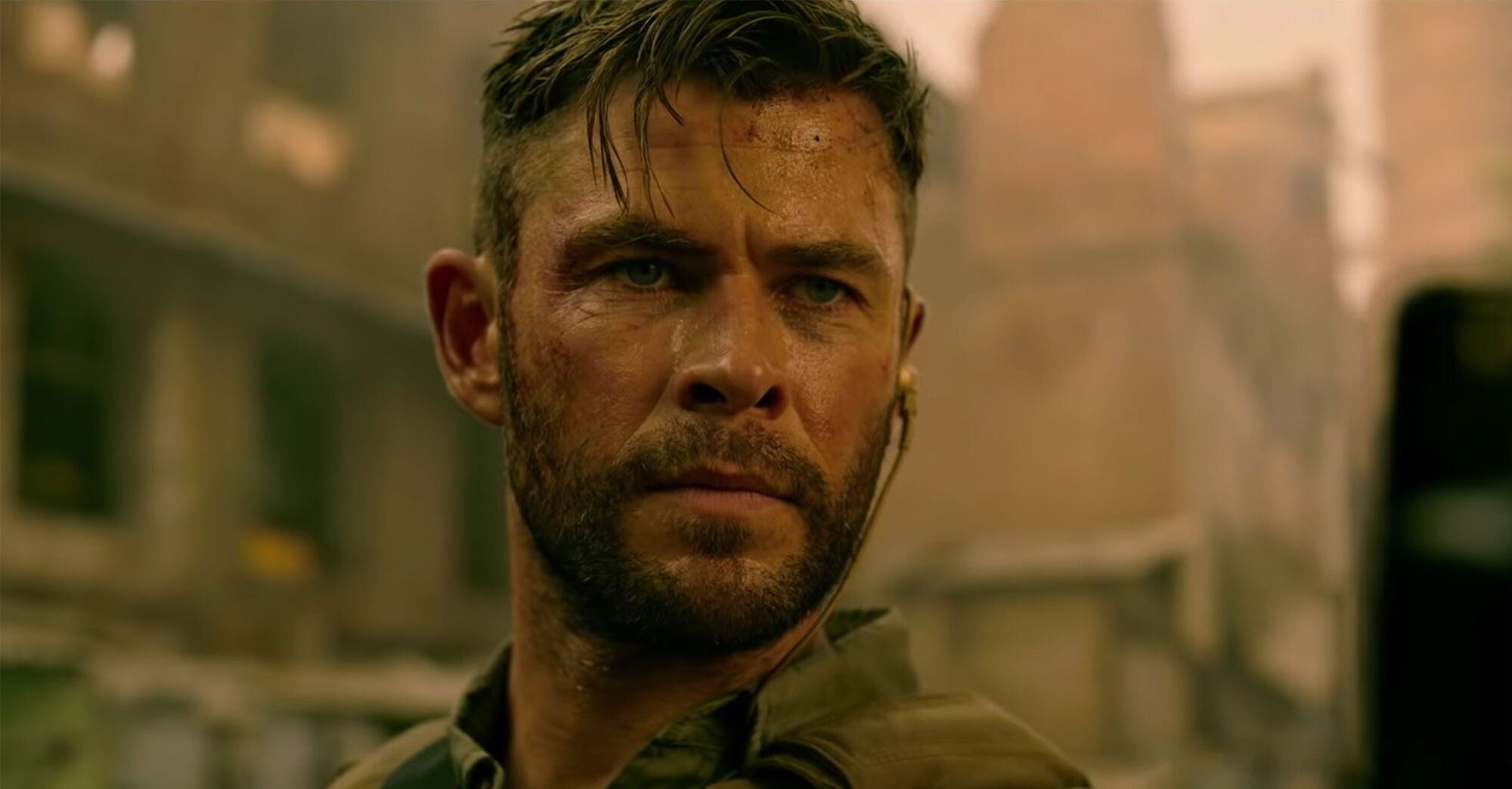 Chris Hemsworth's Netflix Movie Extraction Gets a Sequel