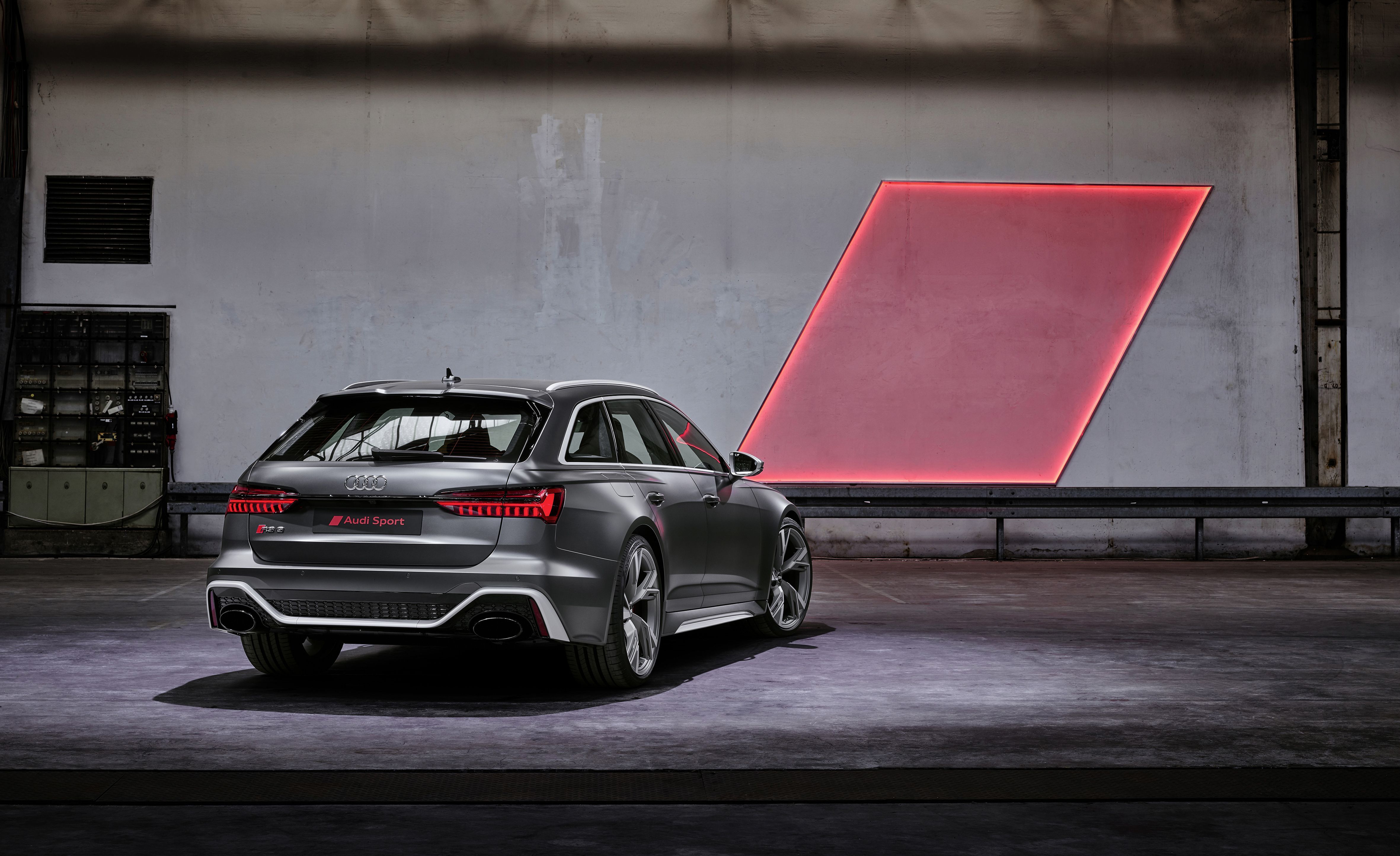 See the 2020 Audi RS6 Avant from Every Angle