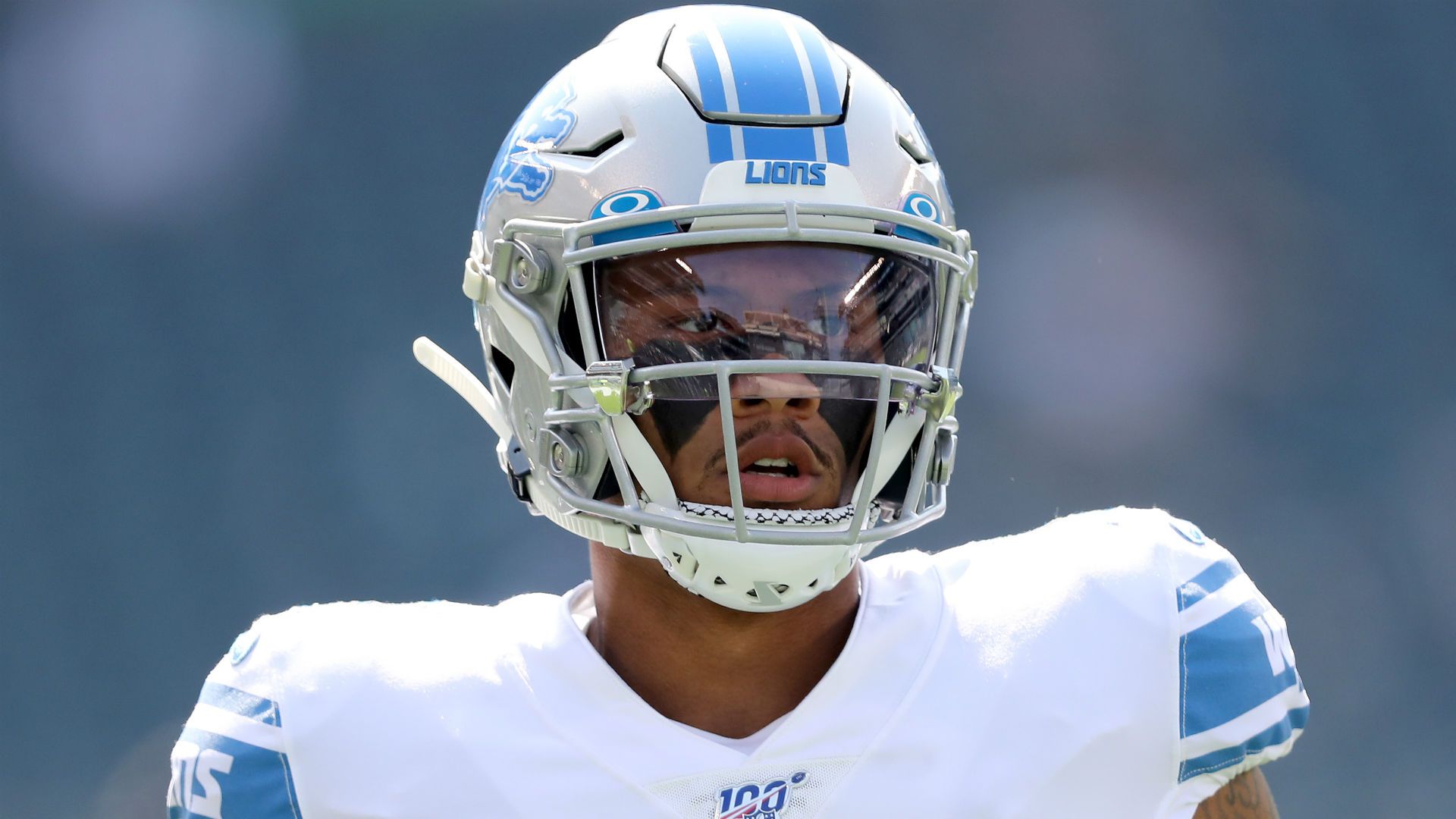NFL refs are apparently letting players spot the ball wherever