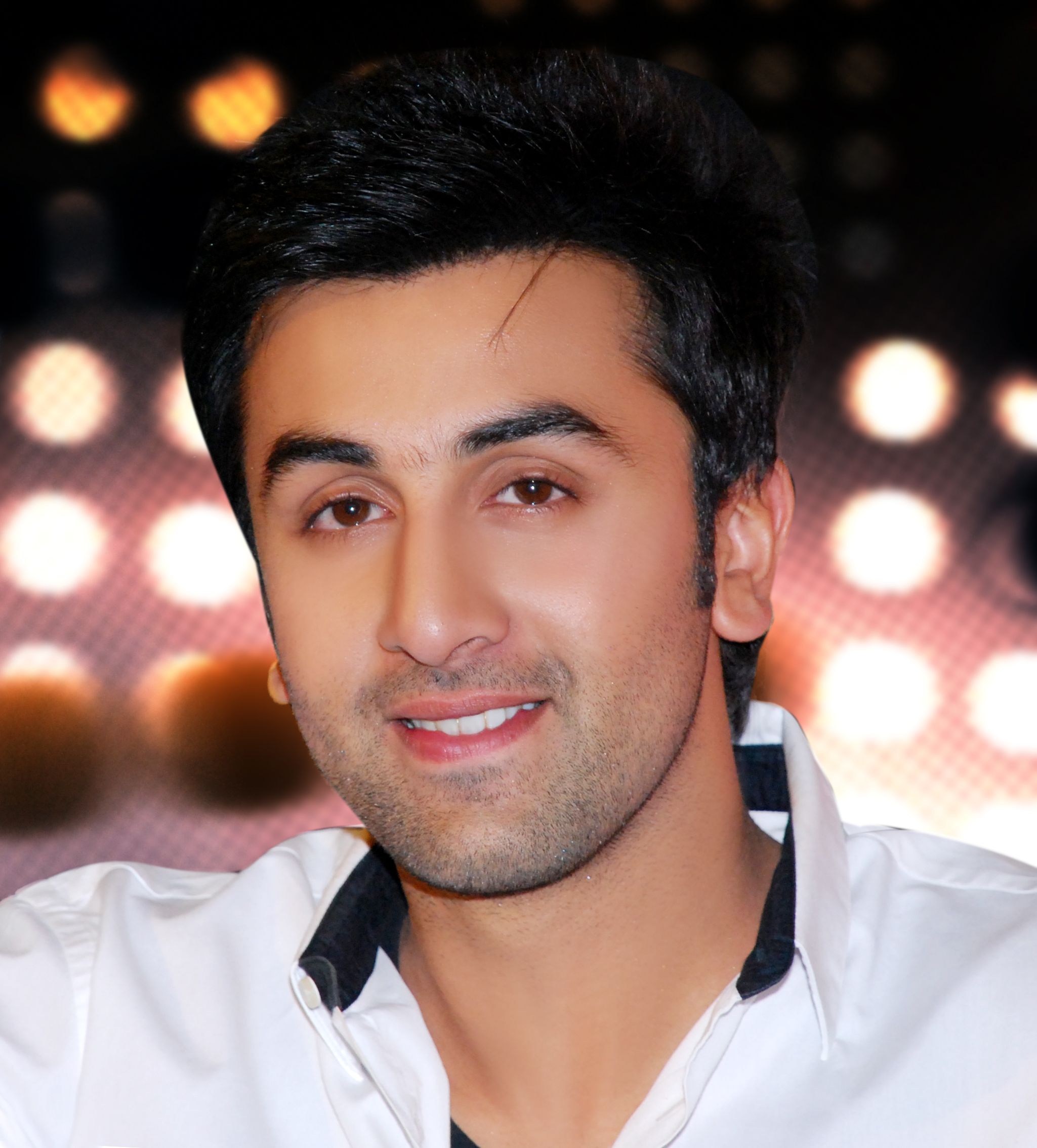 Ranbir Kapoor HQ Wallpapers  Ranbir Kapoor Wallpapers - 30751 - Oneindia  Wallpapers