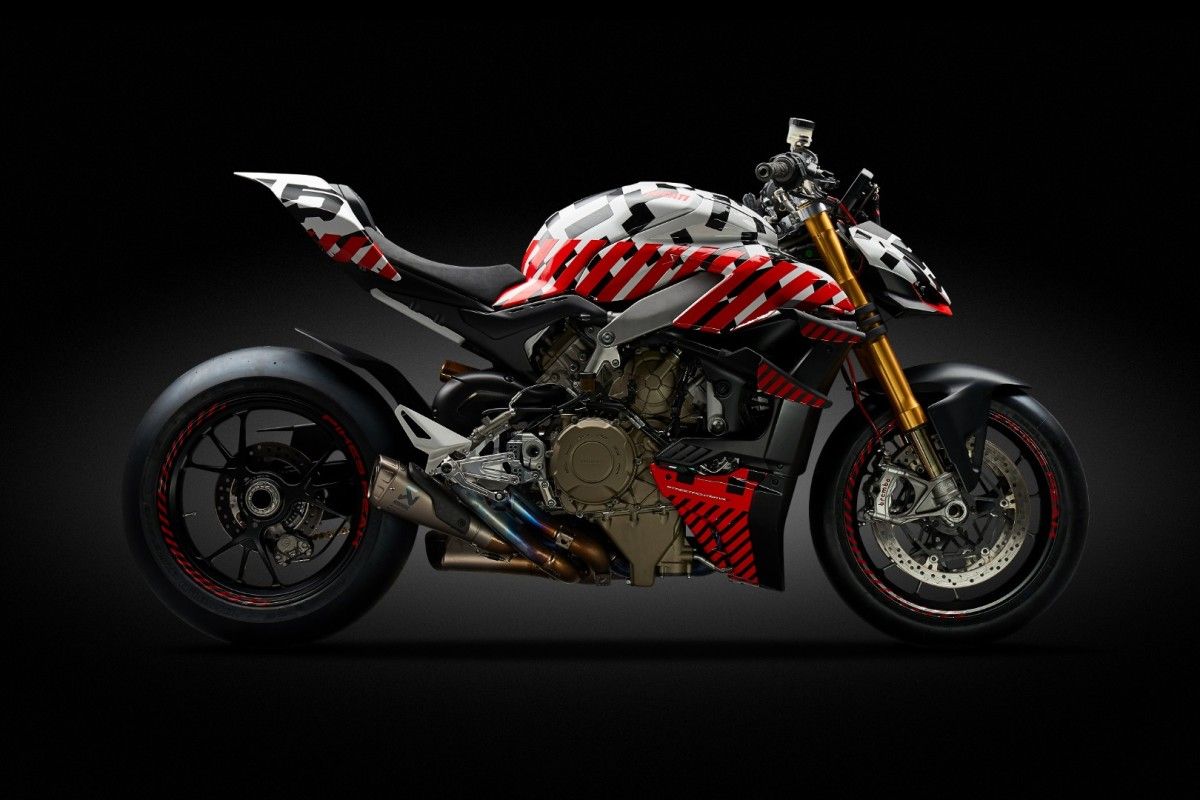 Ducati strips the Panigale V4 for the ultimate Streetfighter