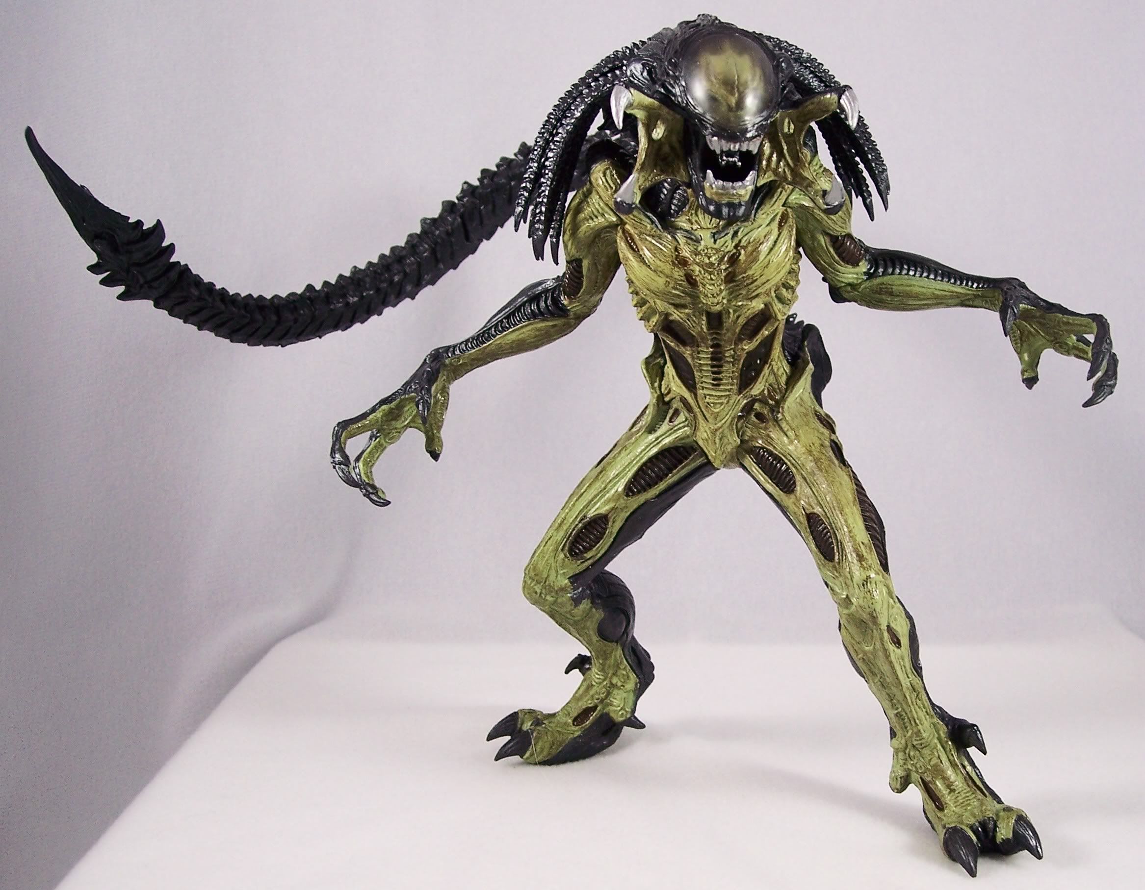 Predalien By FuRyu Photo: This Photo was uploaded
