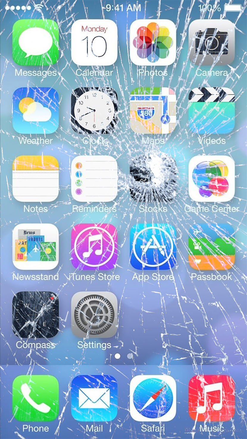 iPhone 7 Cracked Screen Wallpaper