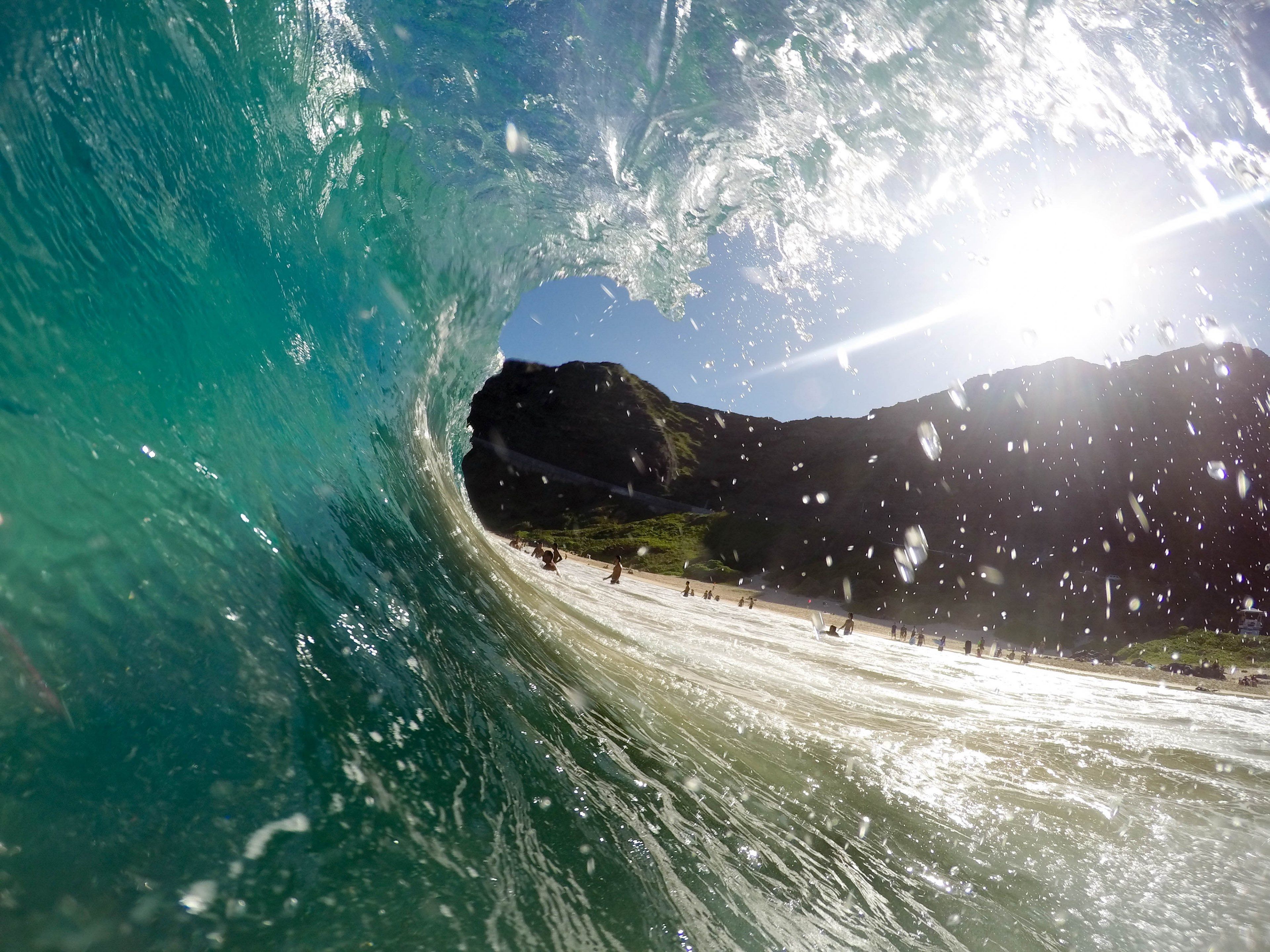 surfers point of view riding a wave in oahuinside the wave 4k