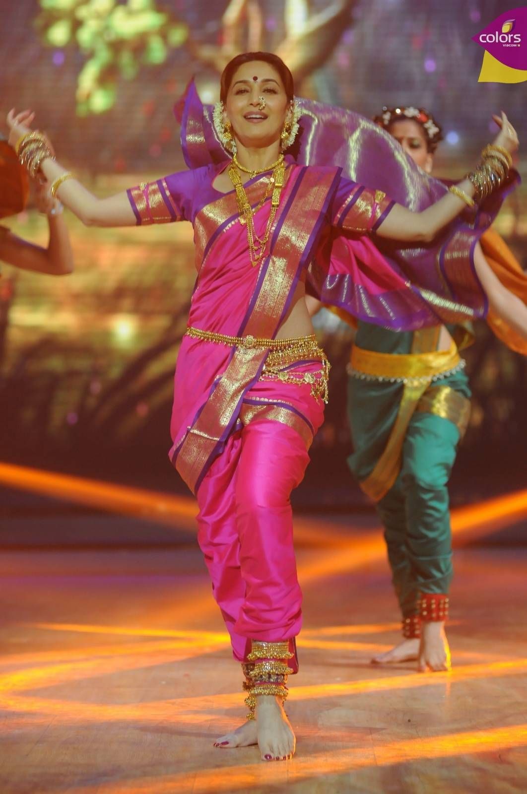 Madhuri Dixit doing the traditional Marathi dance