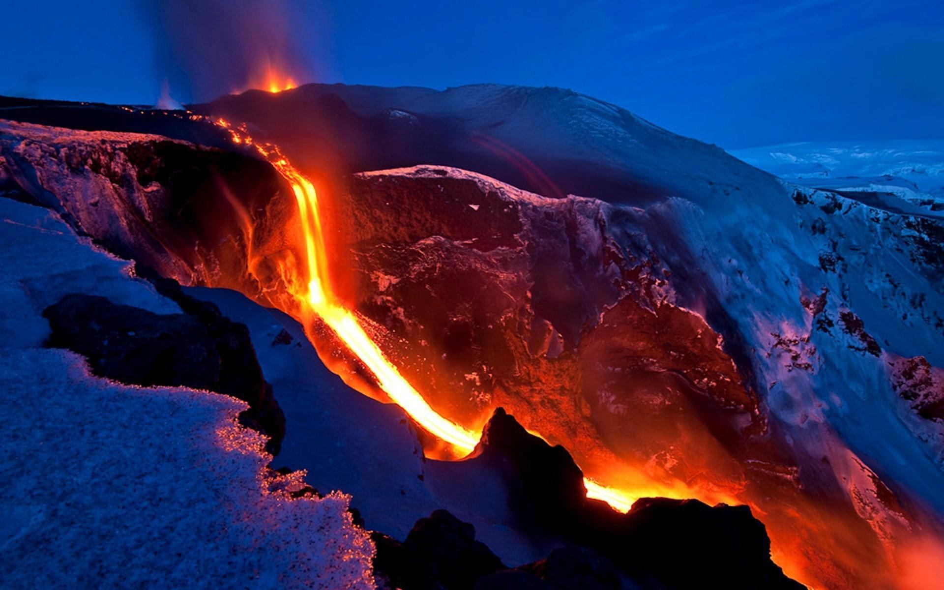 Volcano Live Wallpaper for Android