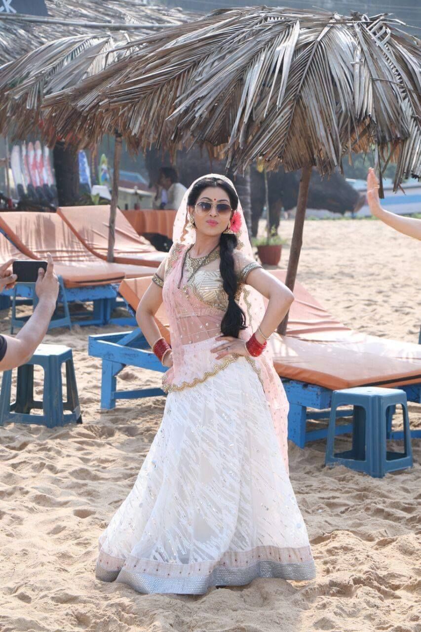 shubhangi atre poorey. Beautiful girl indian, Indian actresses