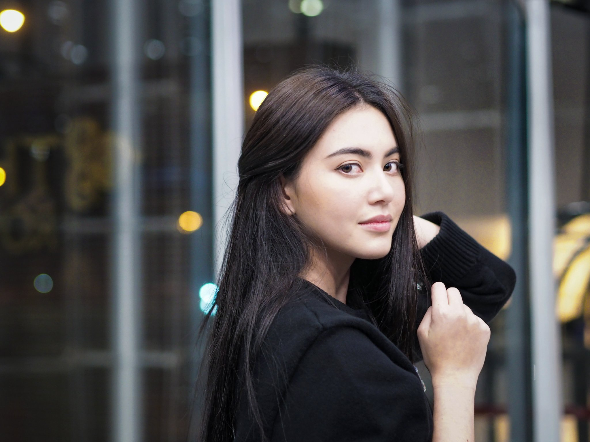 Davika Hoorne. Wanita cantik, Kecantikan, Wanita