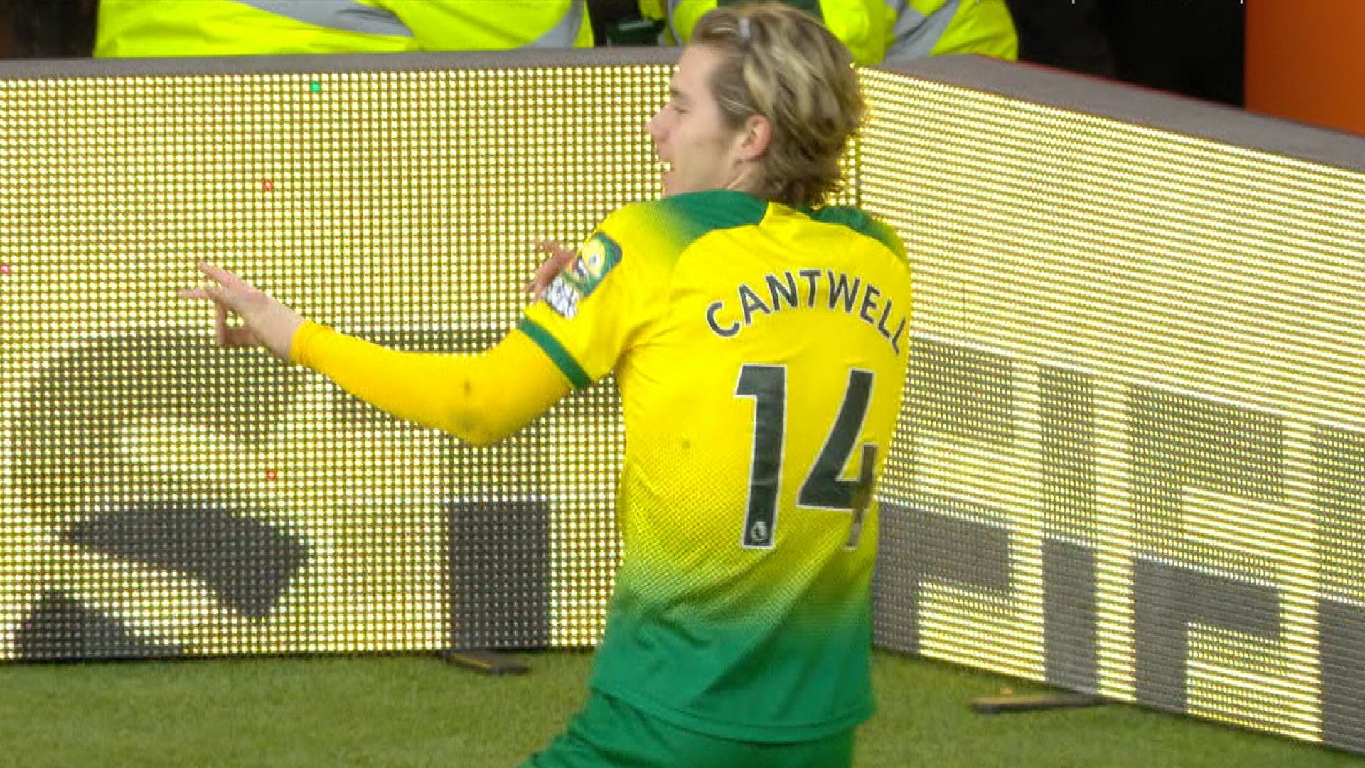 Todd Cantwell gets Norwich City back ahead v. Arsenal
