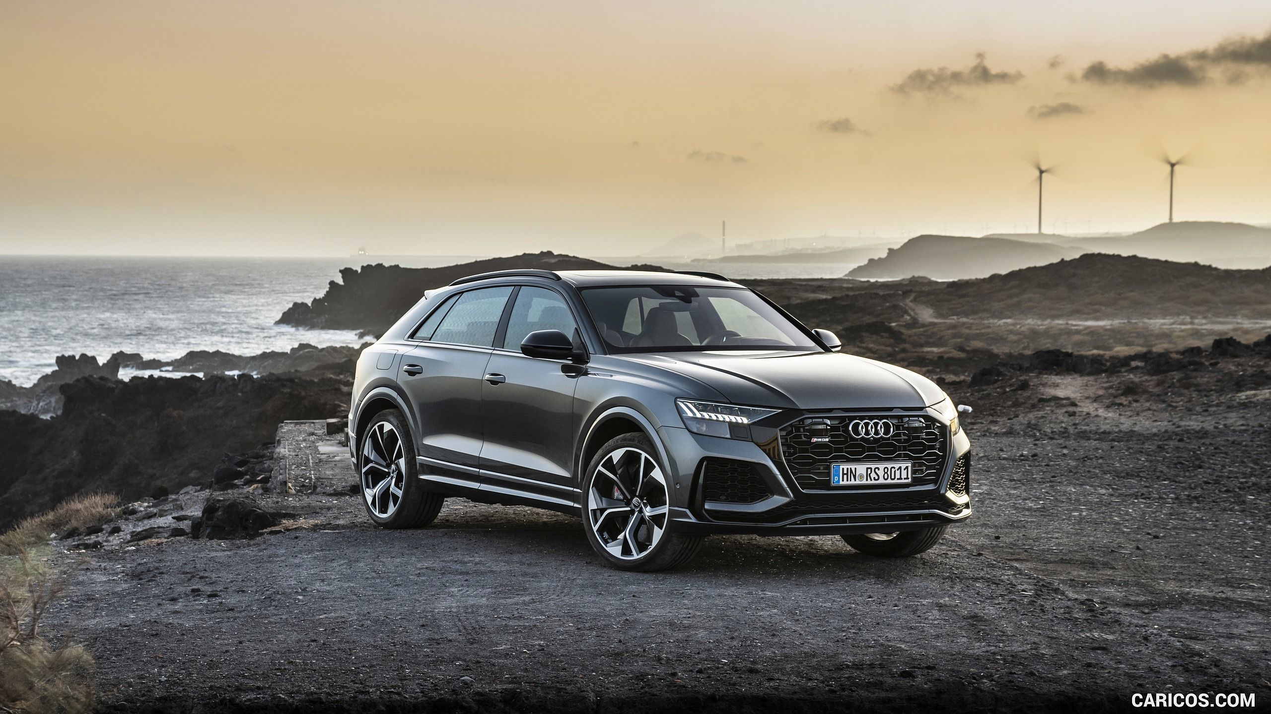 Audi q8 rs обои