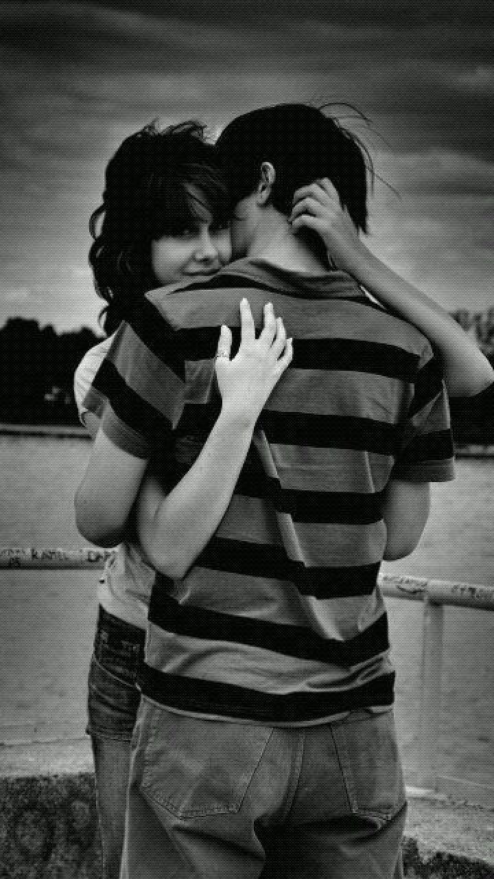 couples in love black and white photography