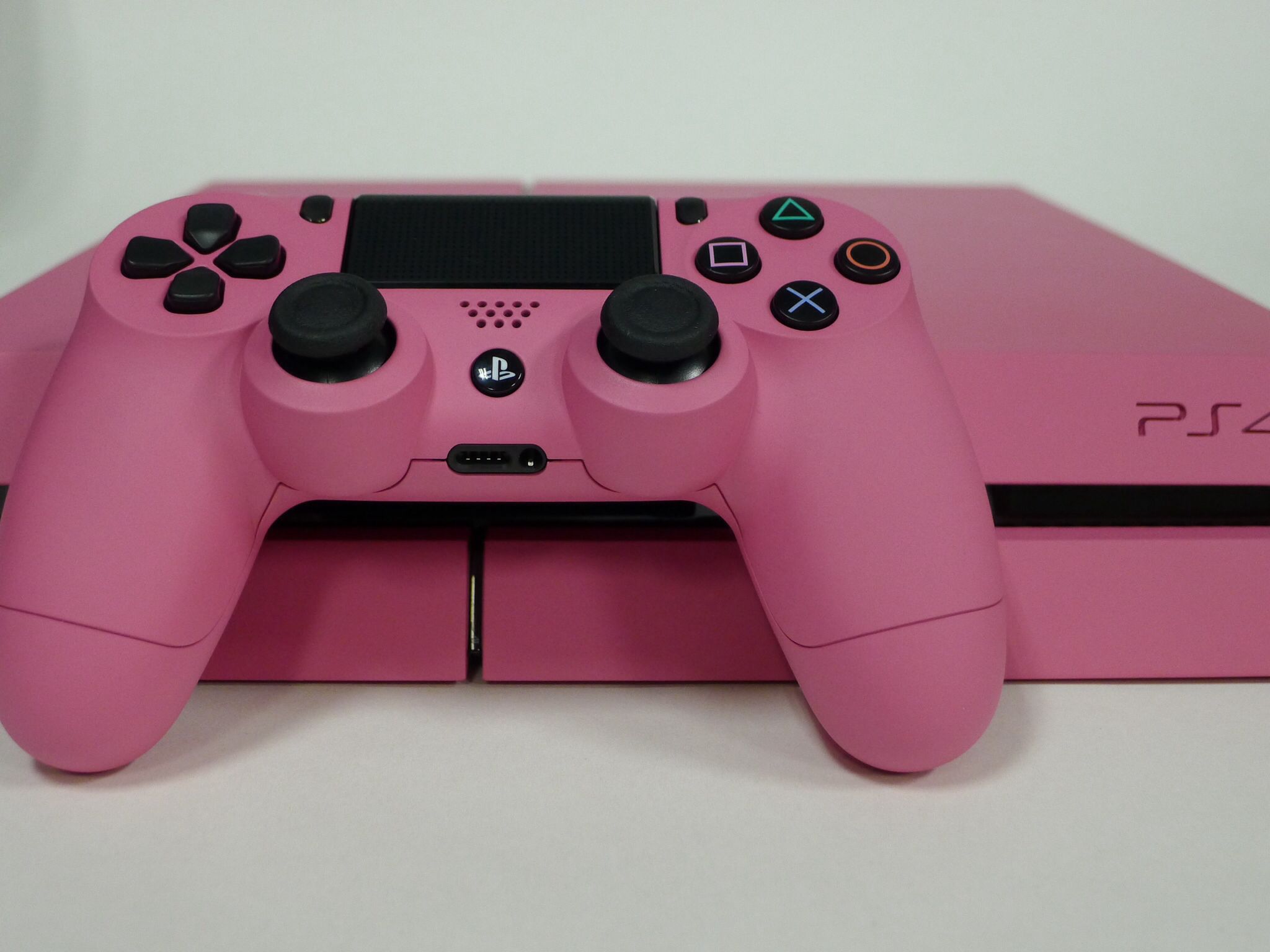 When your favorite color is pink, go all out! #custom #gaming #PS4 #dualshock4 #FlirtPink. Gaming computer, Playstation controller, Ps4 games
