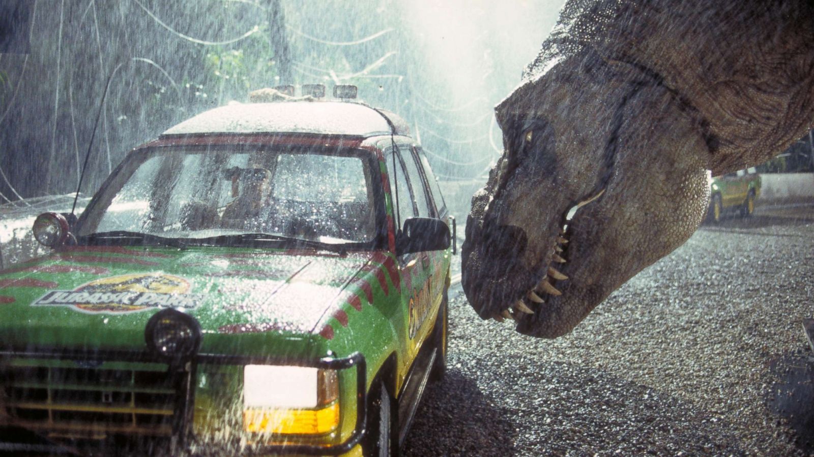Jurassic Park' Turns 25: Behind The Scenes Moments You May Not