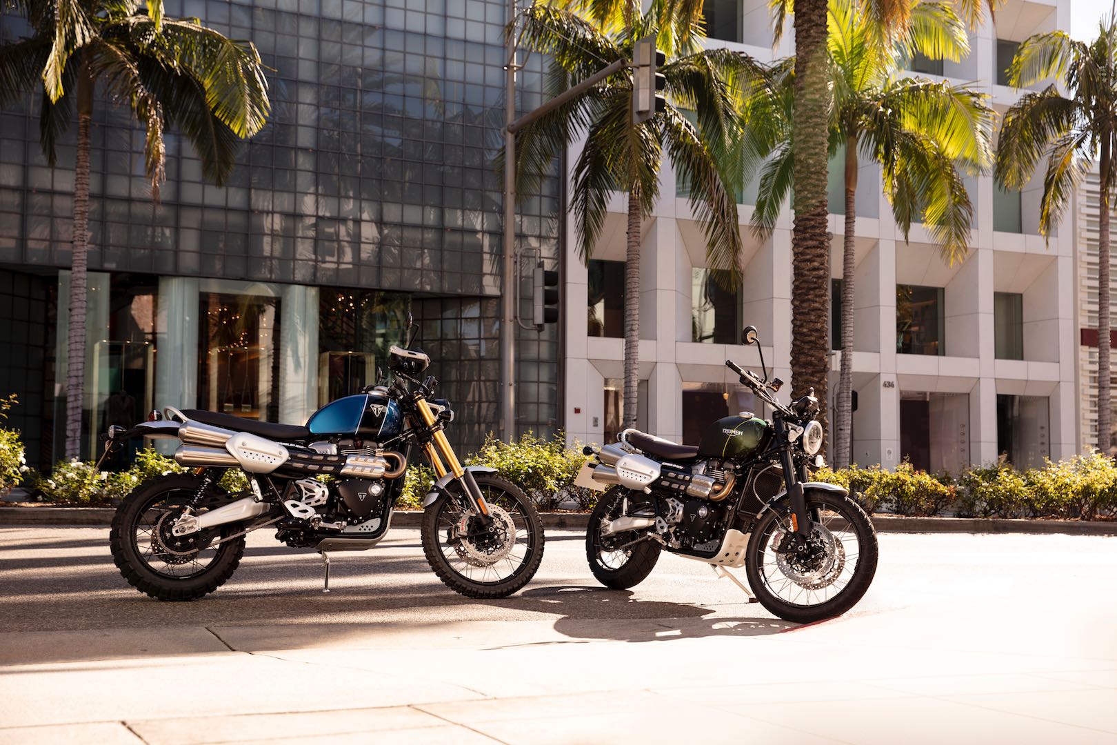 Triumph Scrambler 1200 XC and 1200 XE First Look (13 Fast Facts)