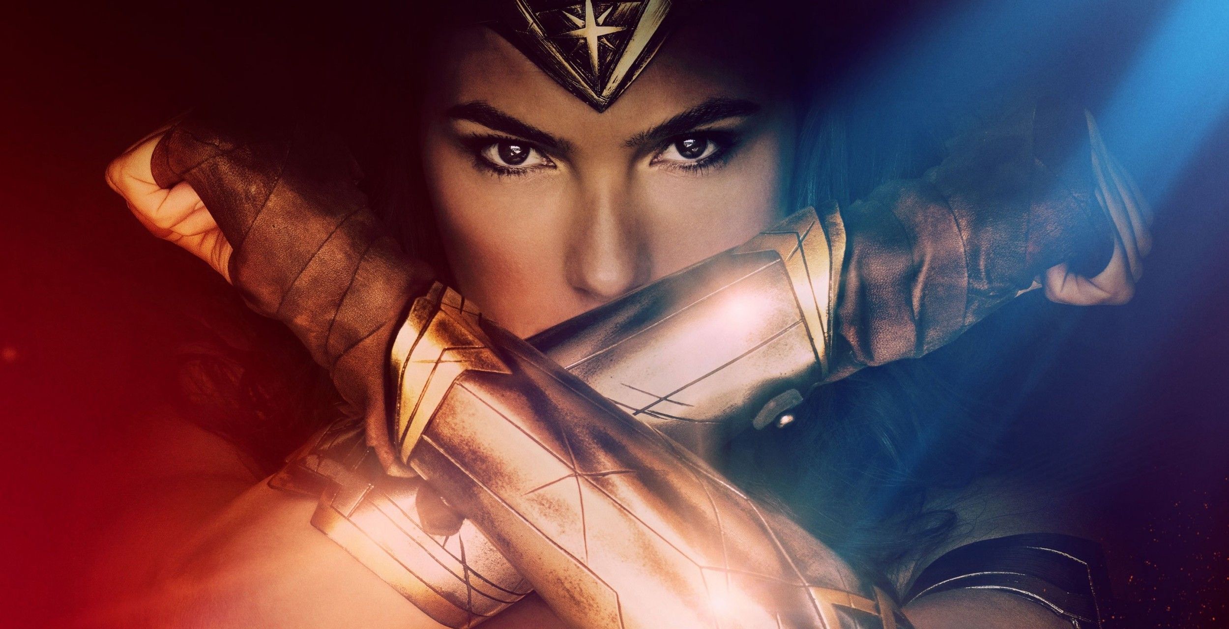 Download 2500x1280 Gal Gadot, Wonder Women, Close Up Wallpaper