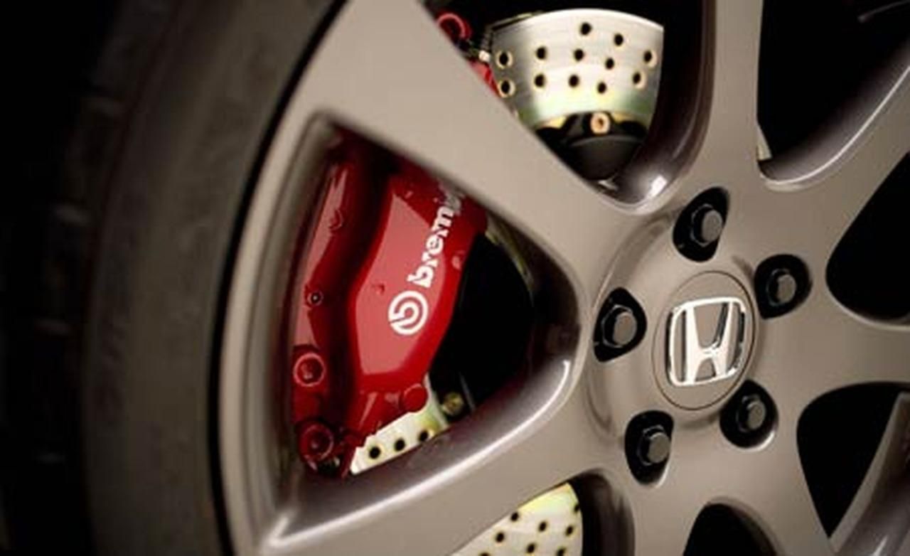 Honda Civic SI with them Brembo brakes. Honda wheels, Honda