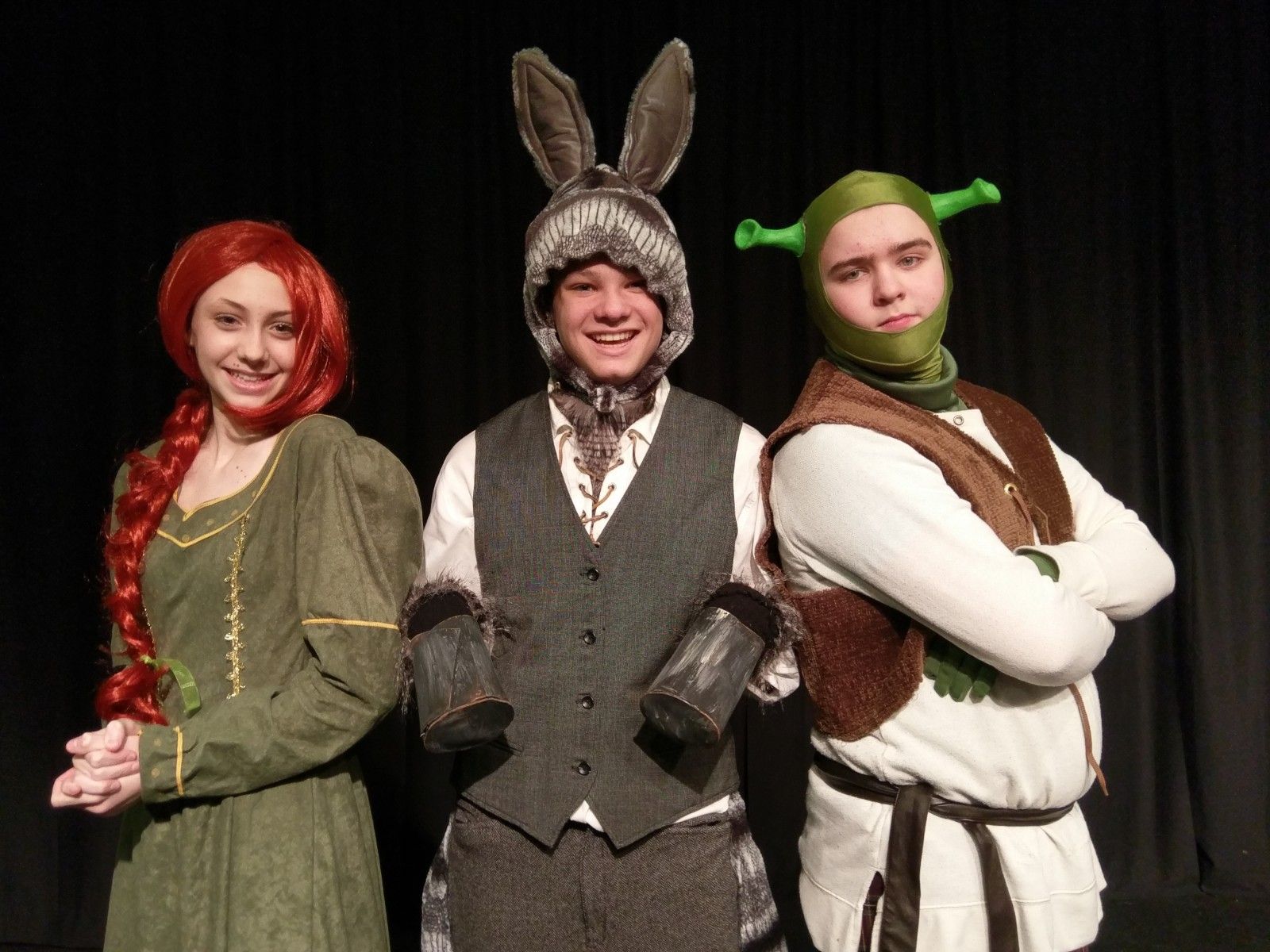 Shrek the Musical Jr. presented by Majestic Theatre. Manchester