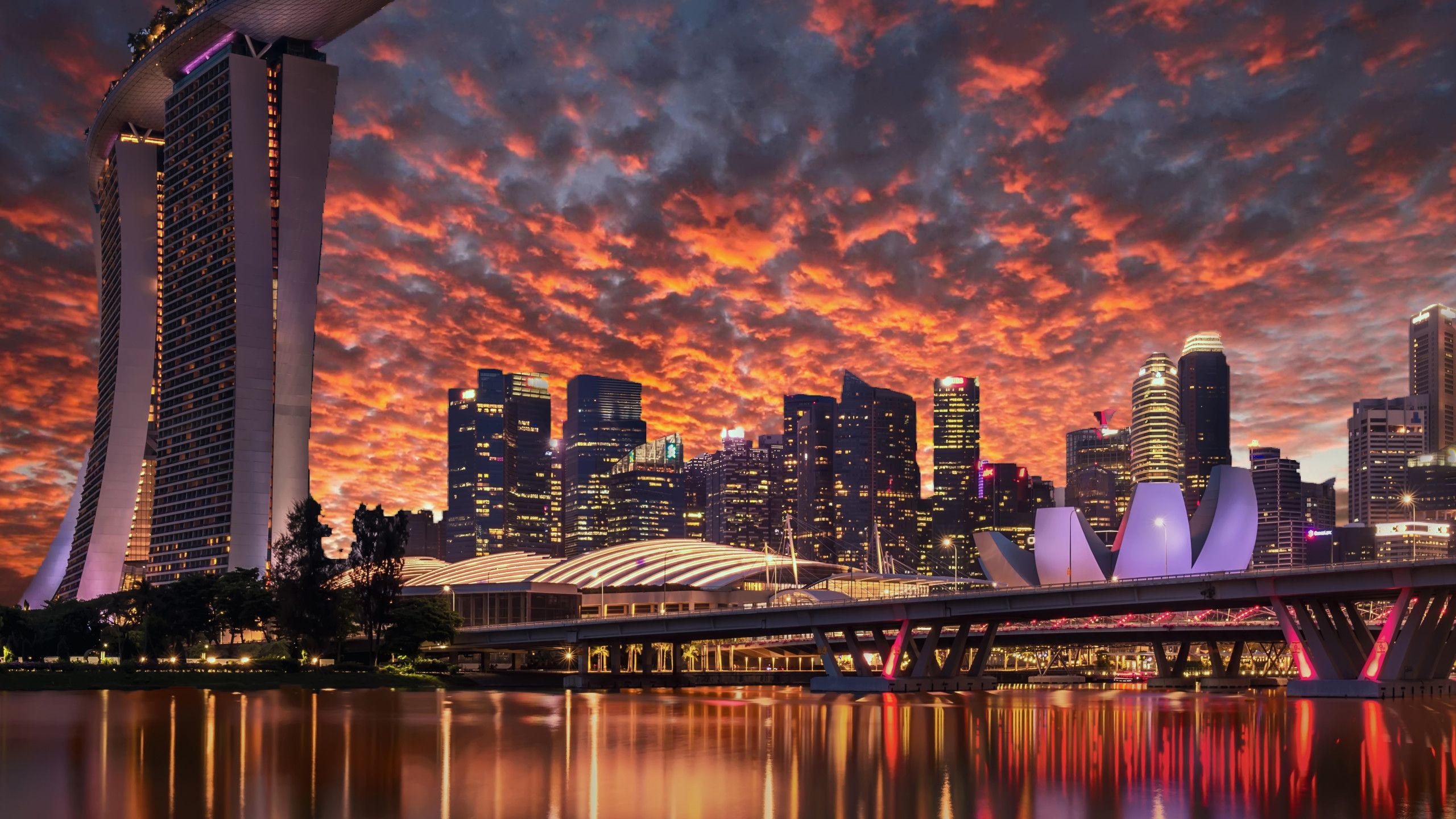Singapore Skyscrapers Marina Bay Sands Evening 4k 1440P